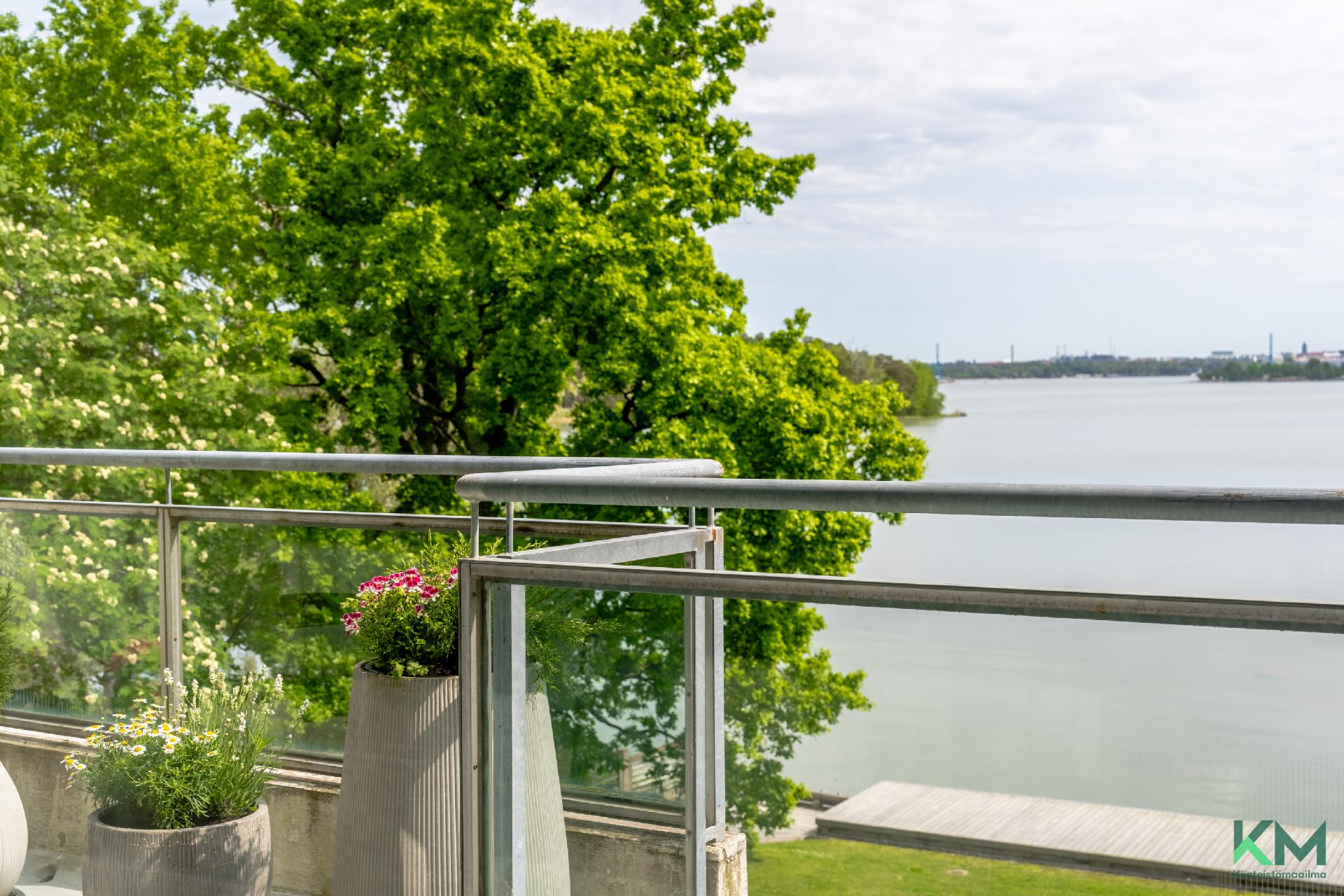 Luoteisväylä 31, Lauttasaari, Helsinki