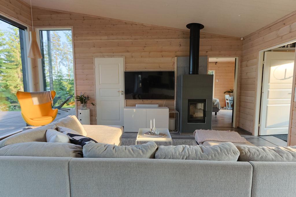 Kiviluhtantie 61, Hirvensalmi