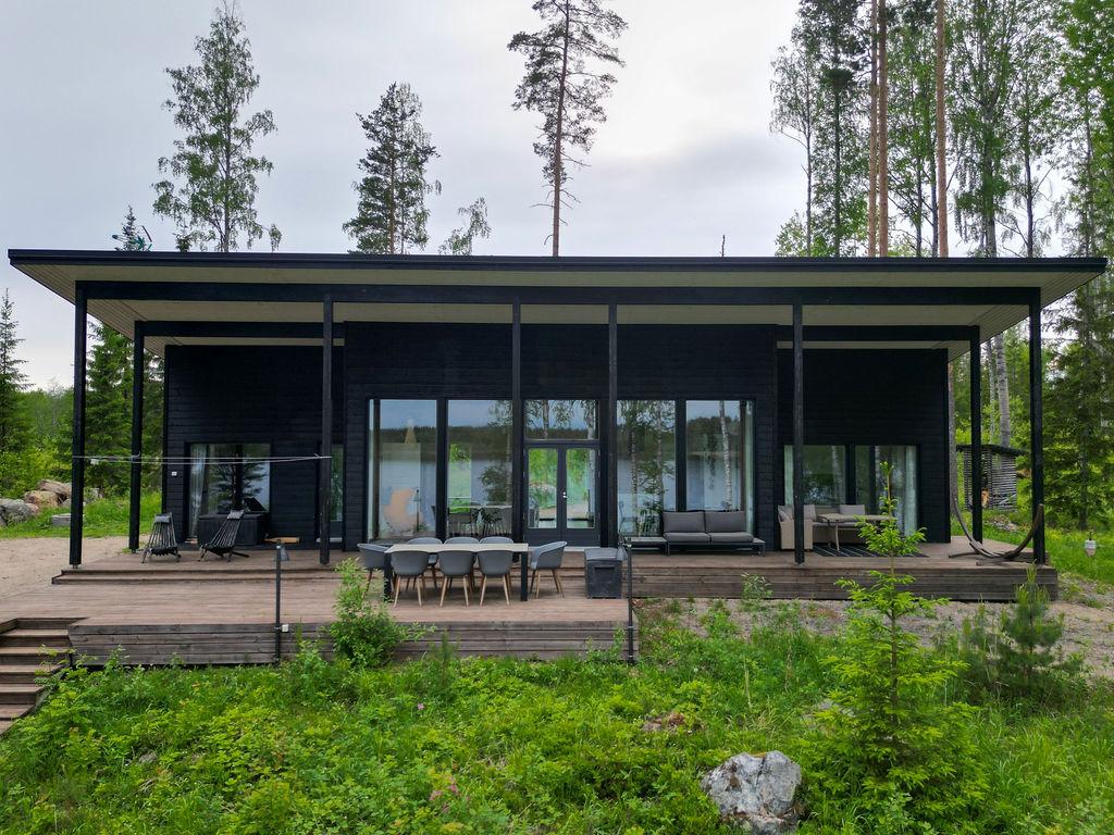 Kiviluhtantie 61, Hirvensalmi