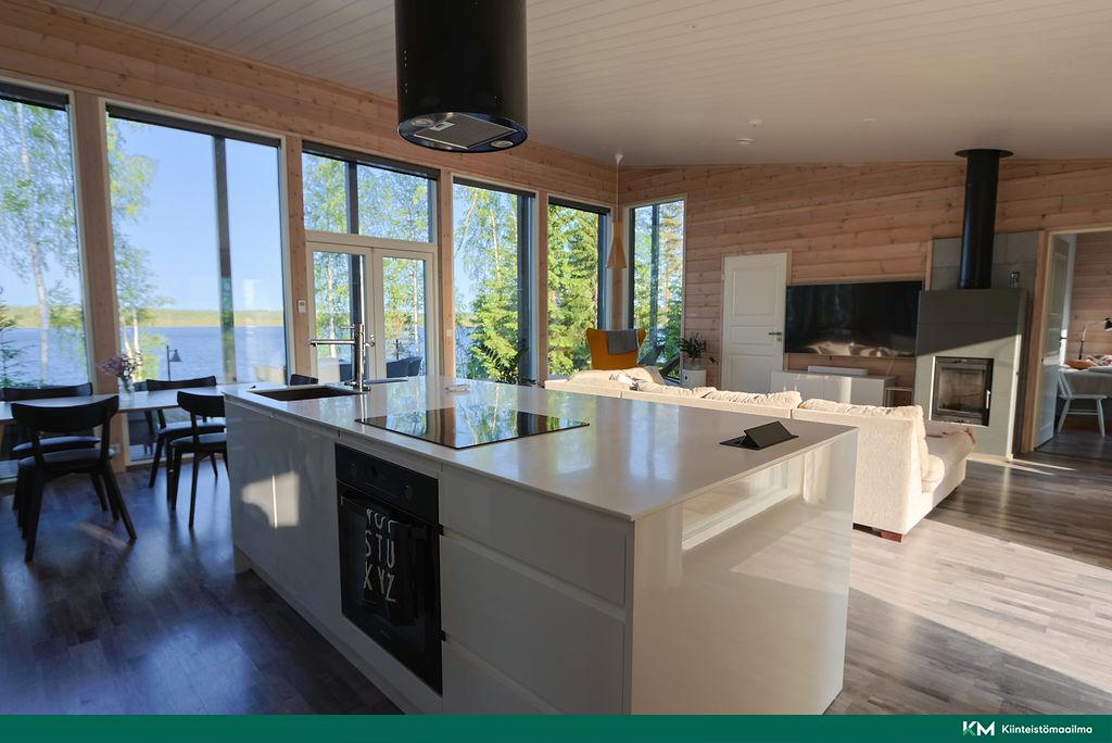 Kiviluhtantie 61, Hirvensalmi