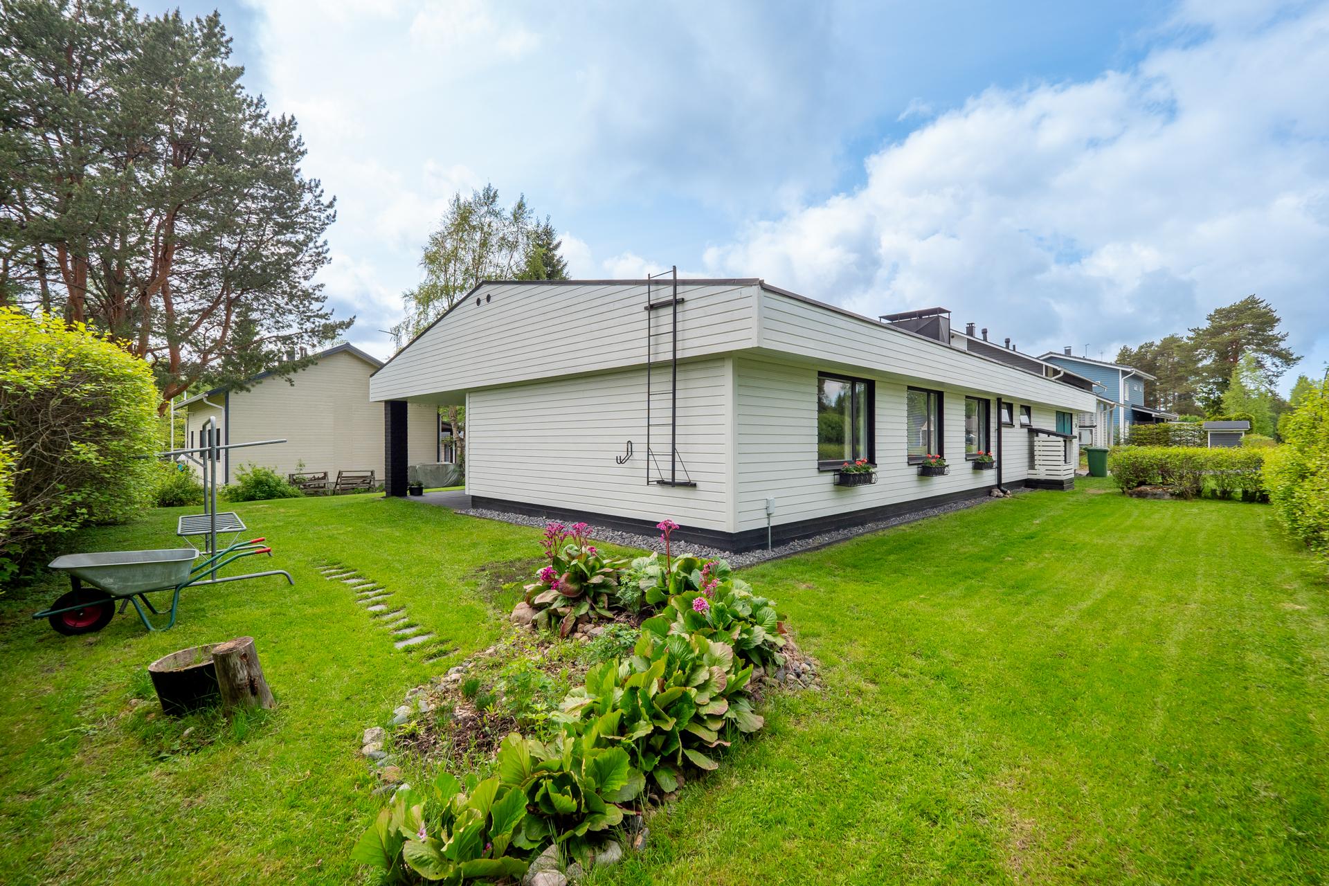 Ratsu-Halosentie 3, Herukka, Oulu