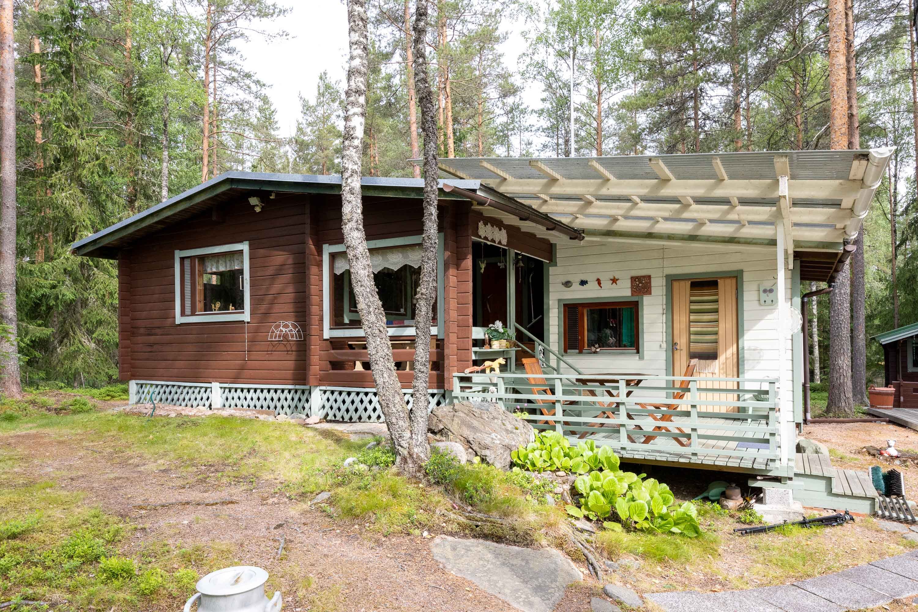 Hevonraitti 40, Saukkola, Lohja