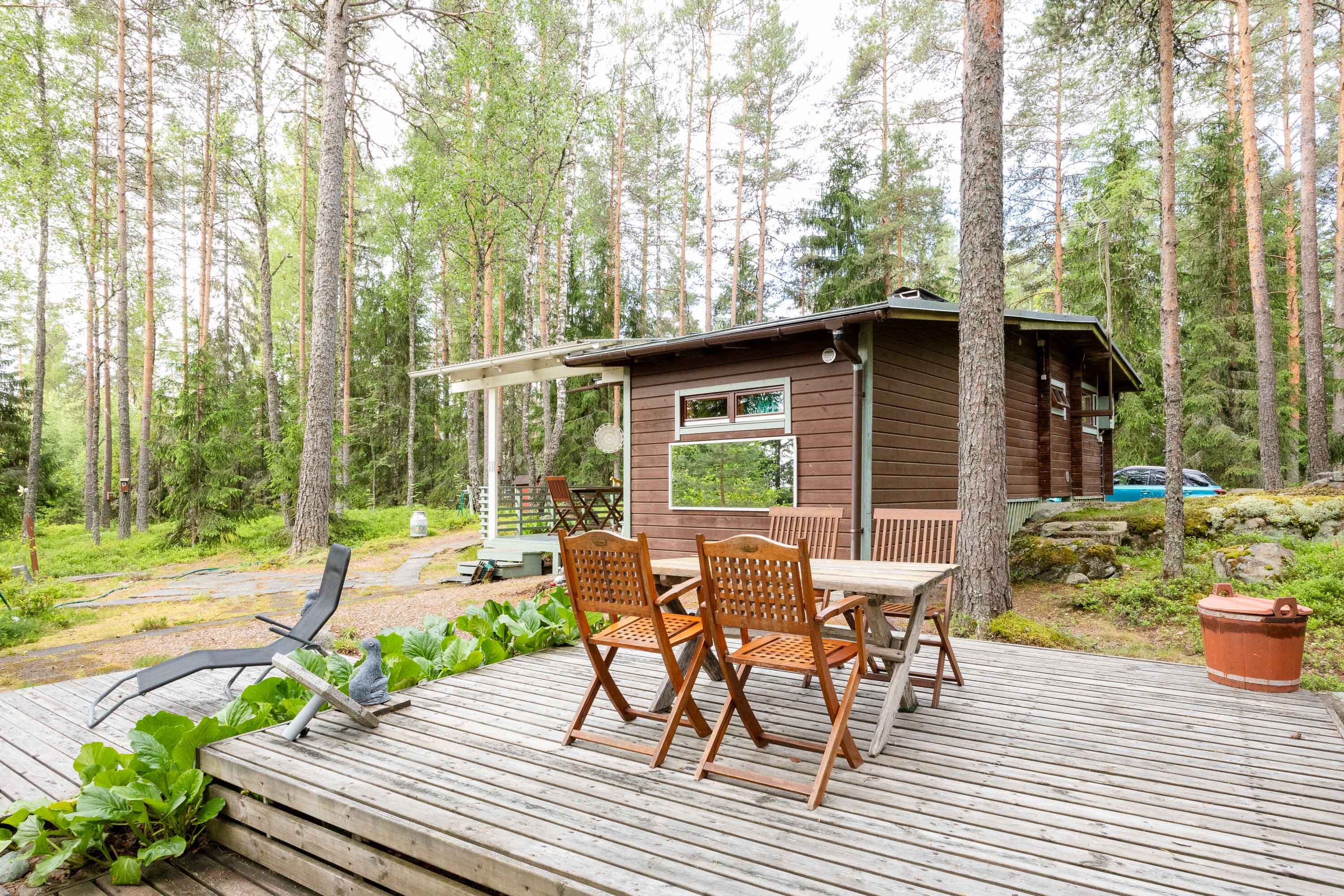 Hevonraitti 40, Saukkola, Lohja