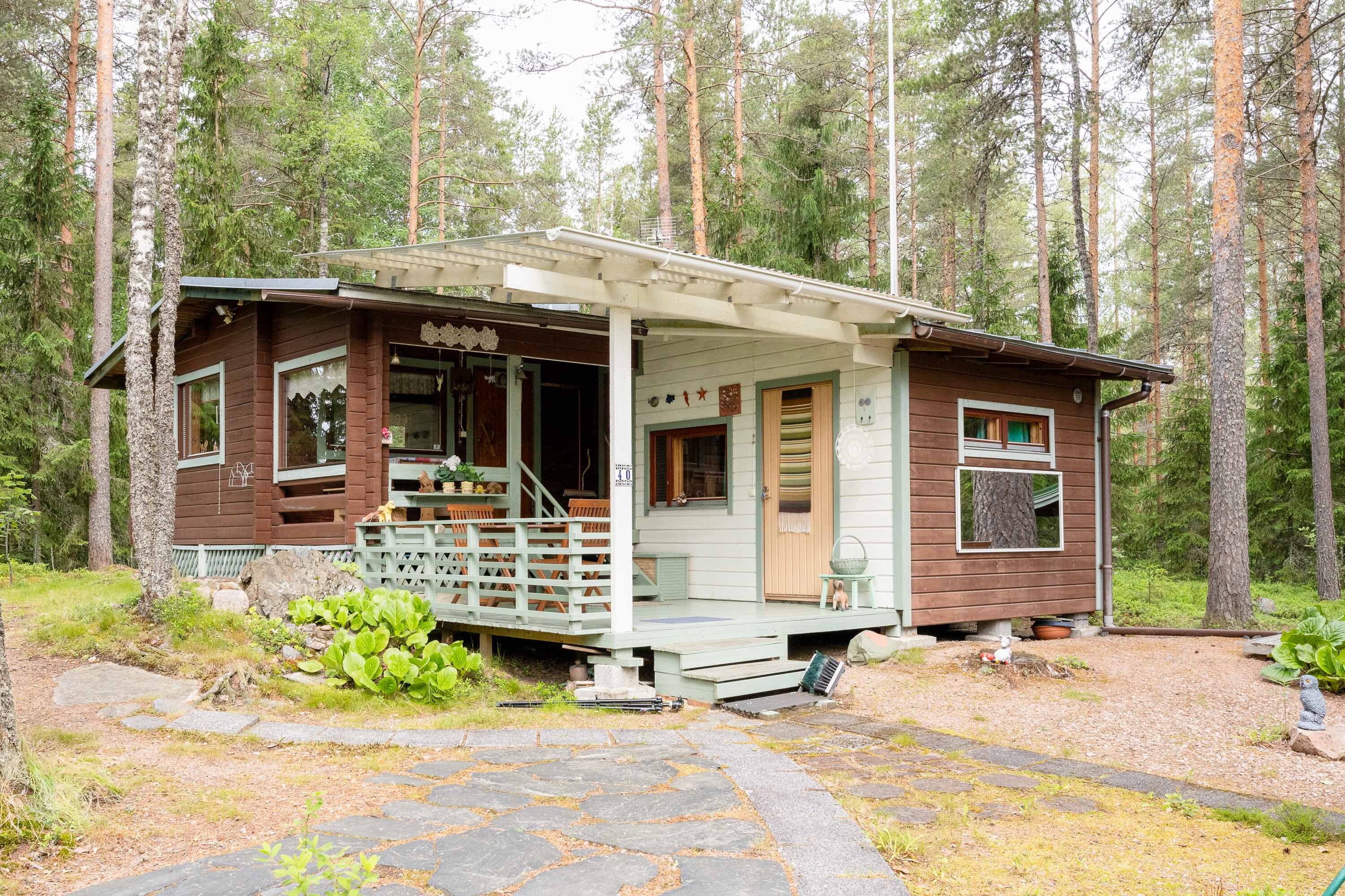 Hevonraitti 40, Saukkola, Lohja