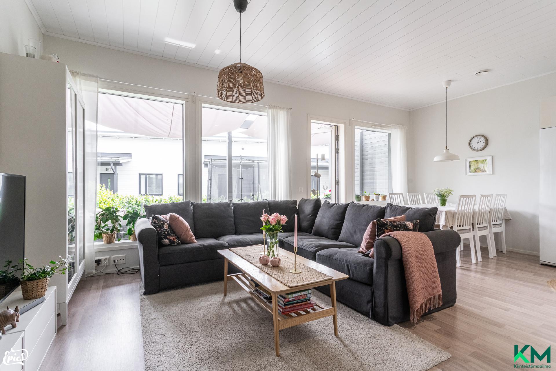 Vanhatie 10, Pirkkala