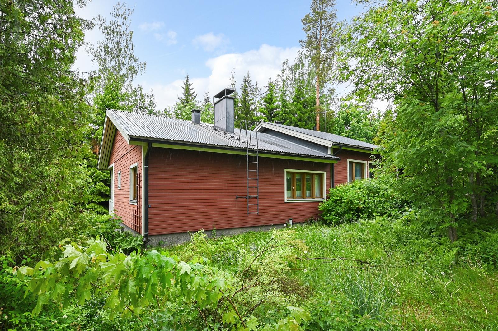 Vihtakatu 16, Saunakallio, Järvenpää