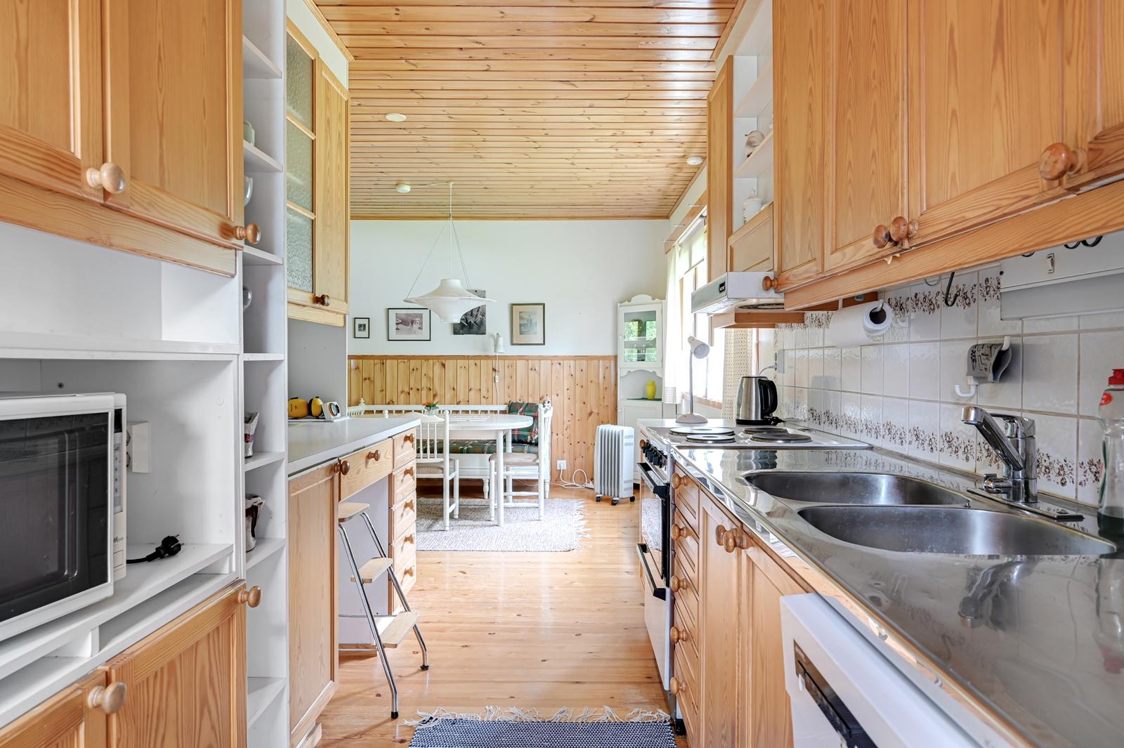 Vihtakatu 16, Saunakallio, Järvenpää