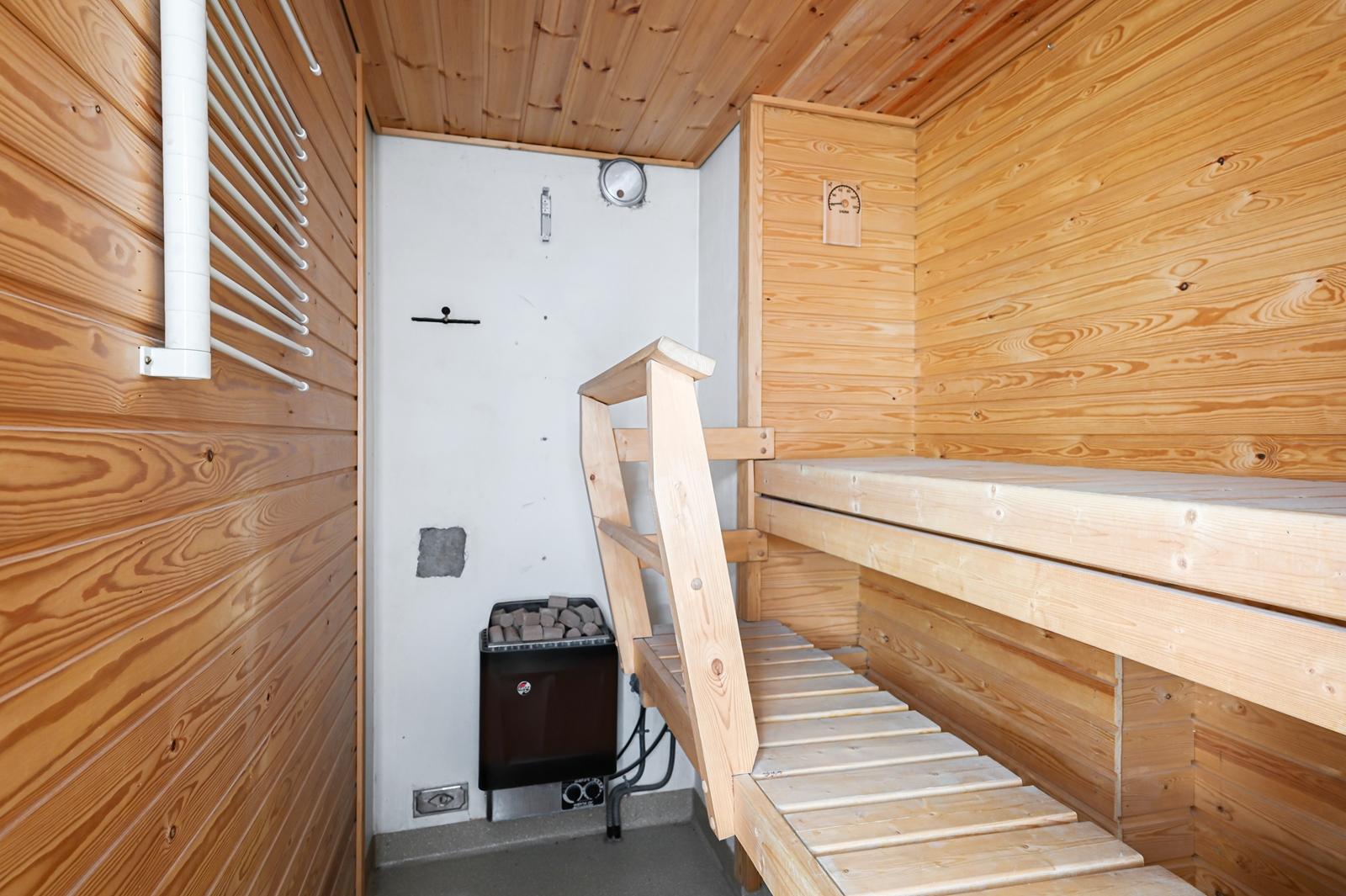 Vihtakatu 16, Saunakallio, Järvenpää