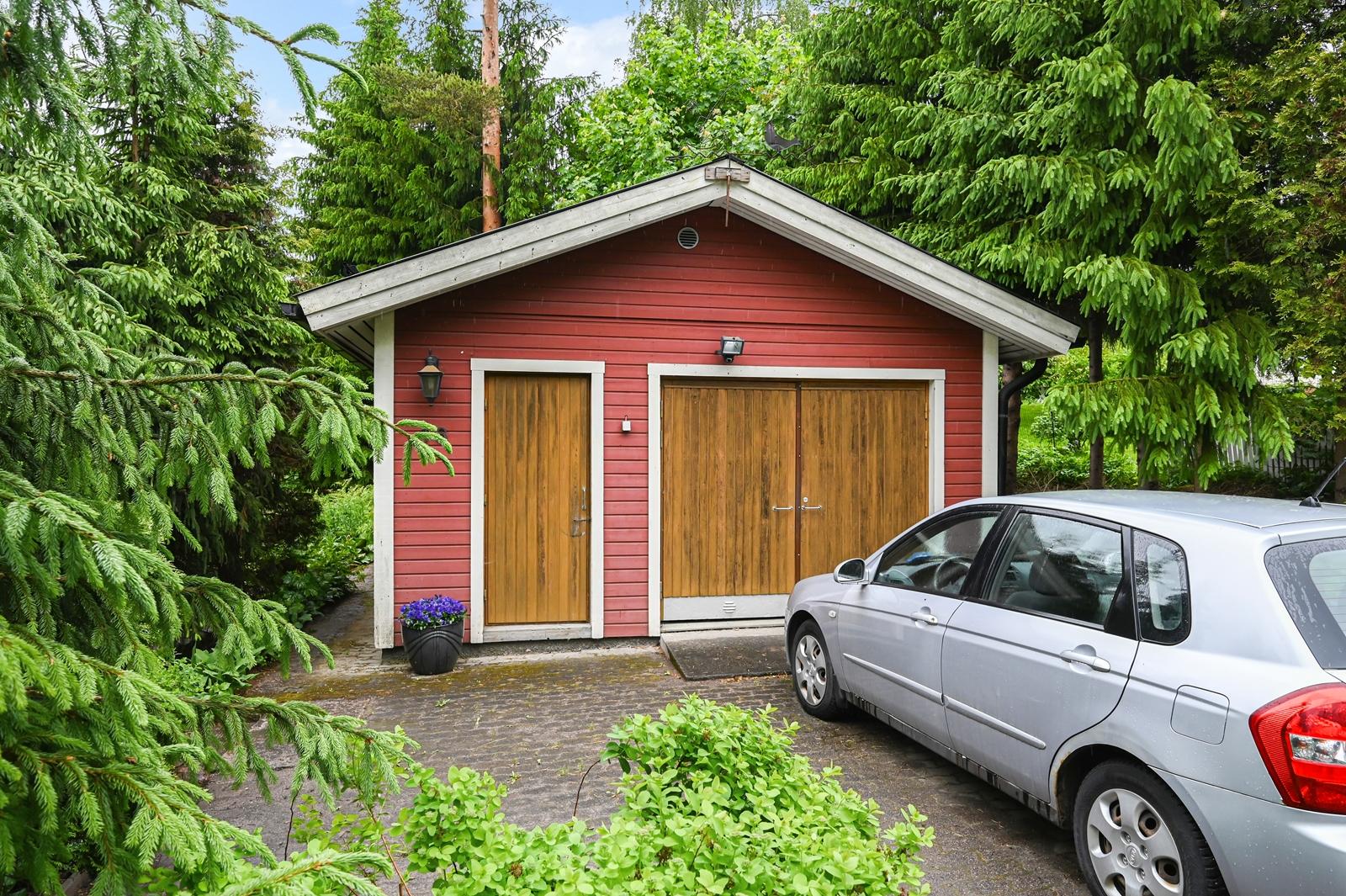 Vihtakatu 16, Saunakallio, Järvenpää