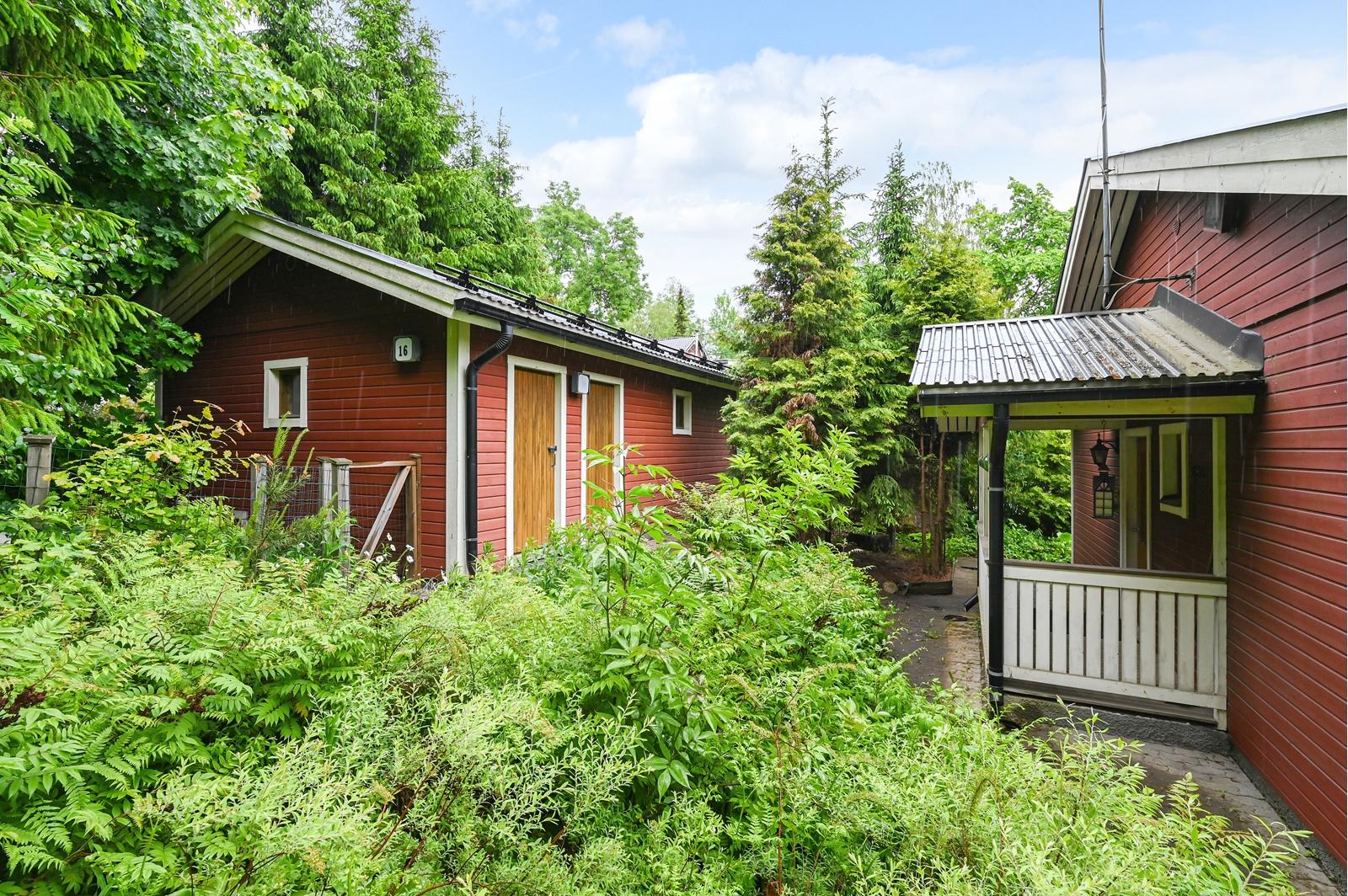 Vihtakatu 16, Saunakallio, Järvenpää