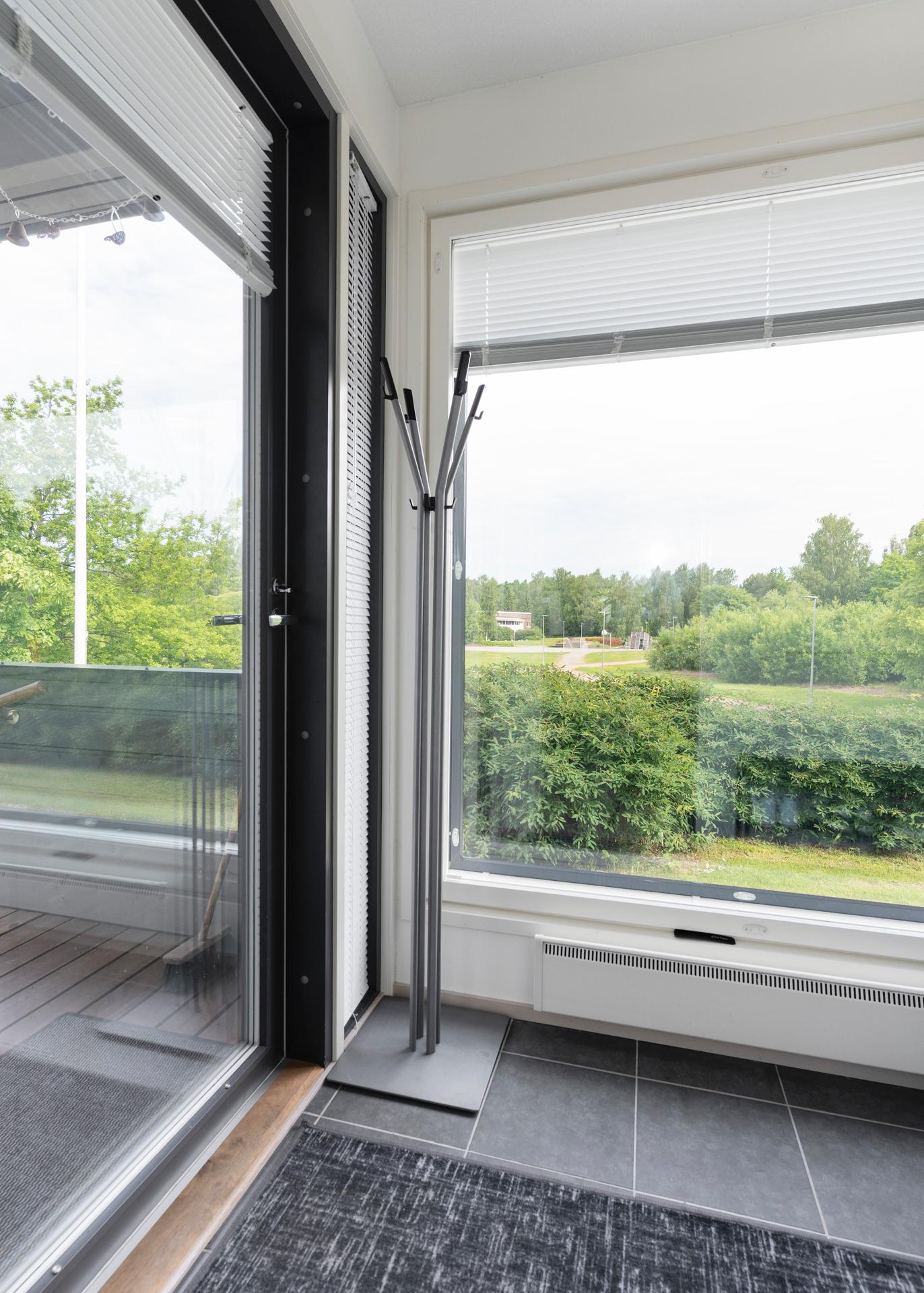 Peltokylänraitti 8, Töyrynummi, Helsinki