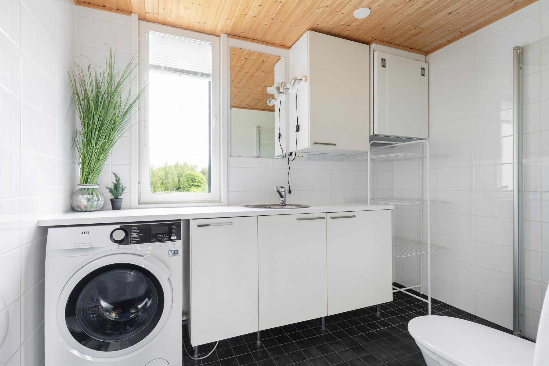 Peltokylänraitti 8, Töyrynummi, Helsinki