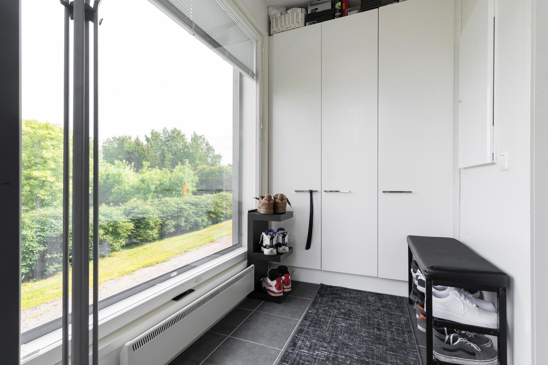 Peltokylänraitti 8, Töyrynummi, Helsinki