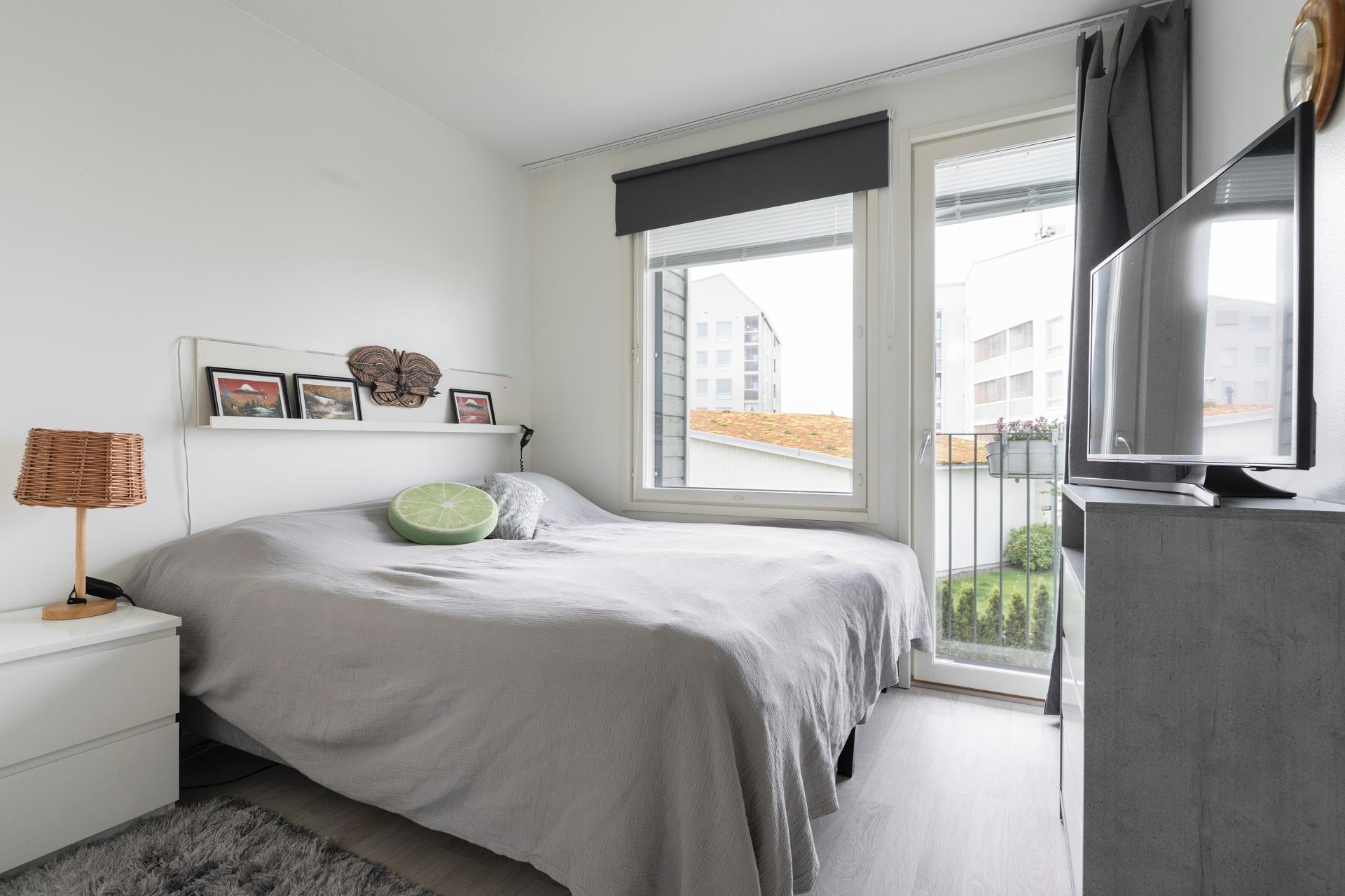 Peltokylänraitti 8, Töyrynummi, Helsinki