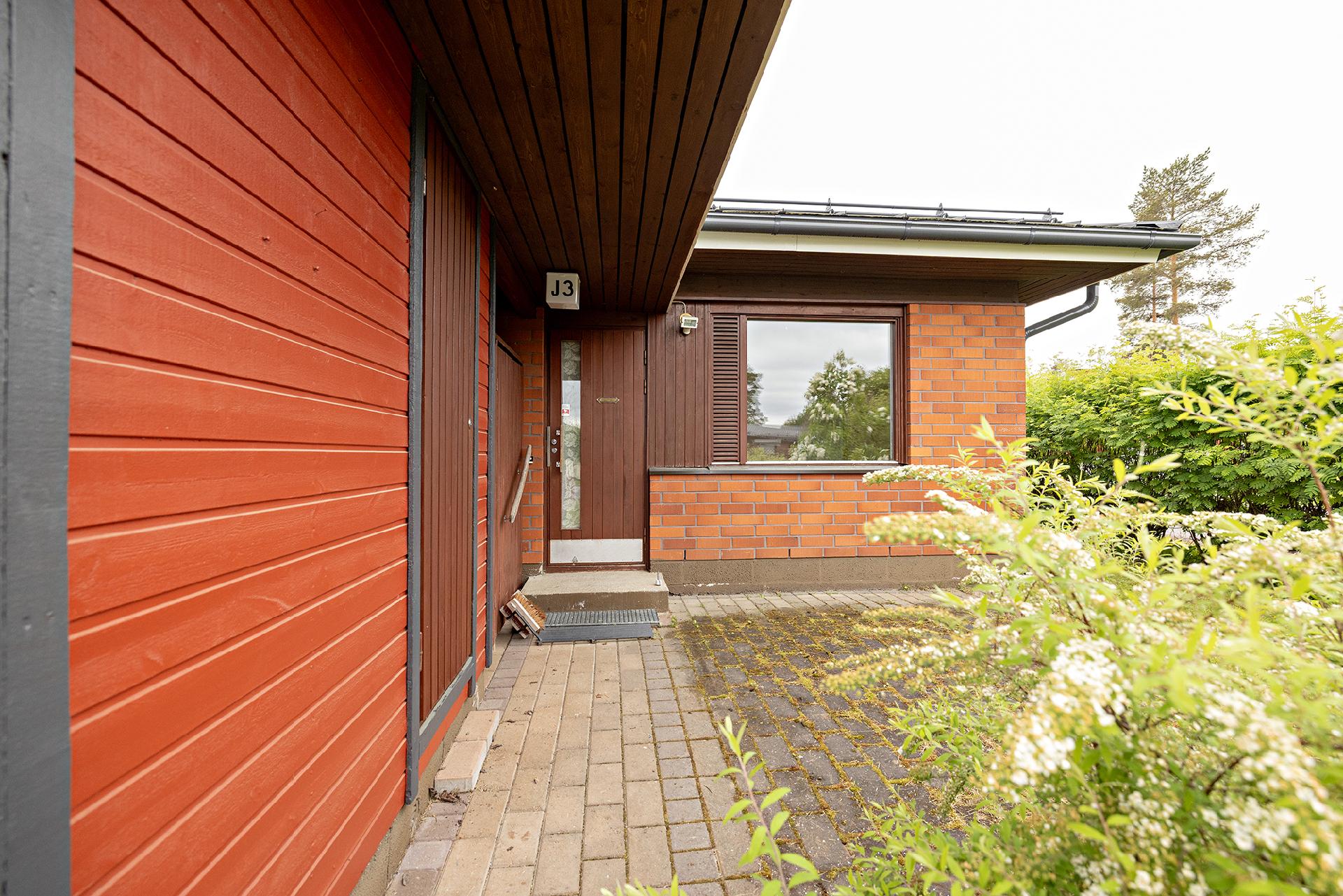 Rantatie 11, Jääli, Oulu