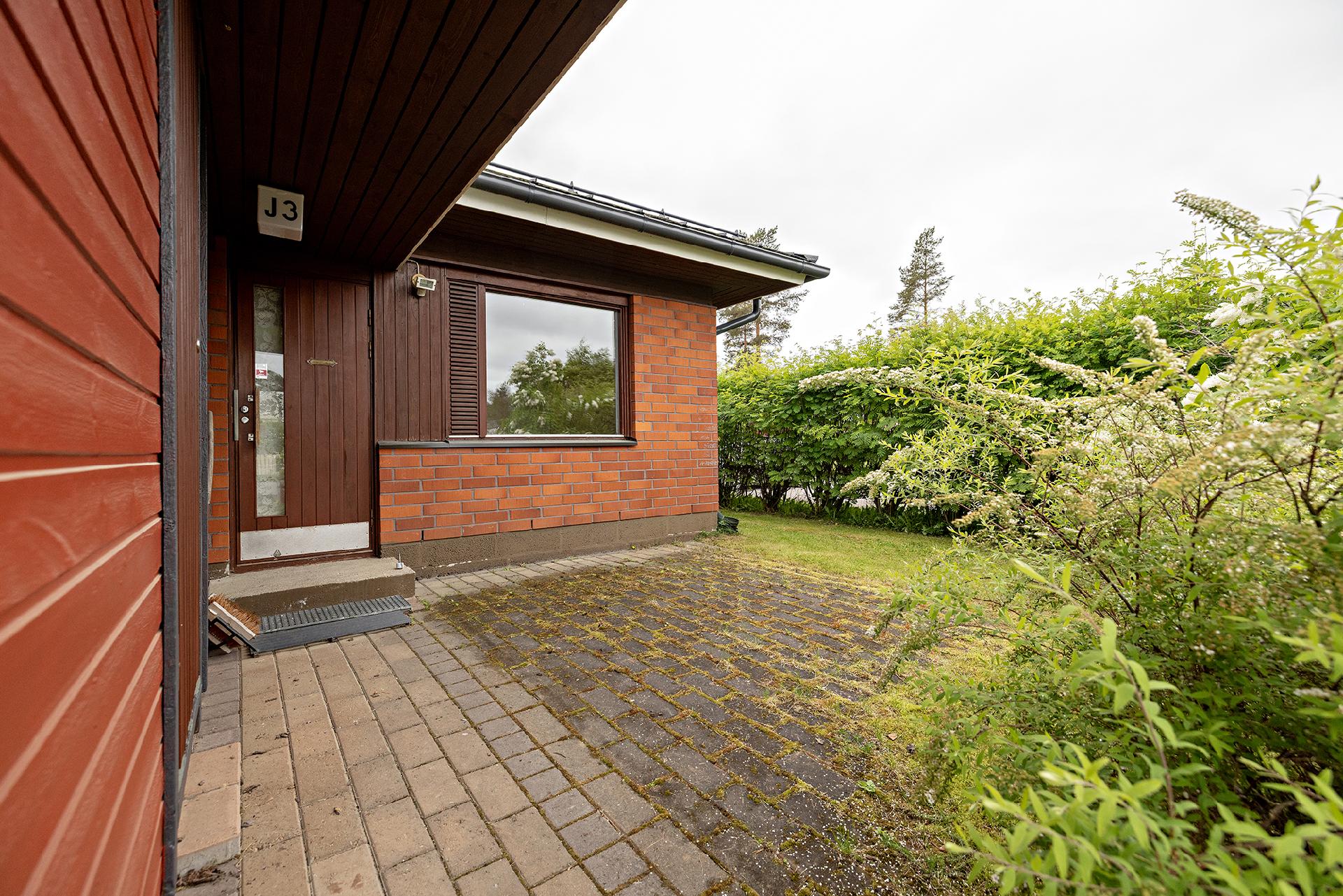 Rantatie 11, Jääli, Oulu