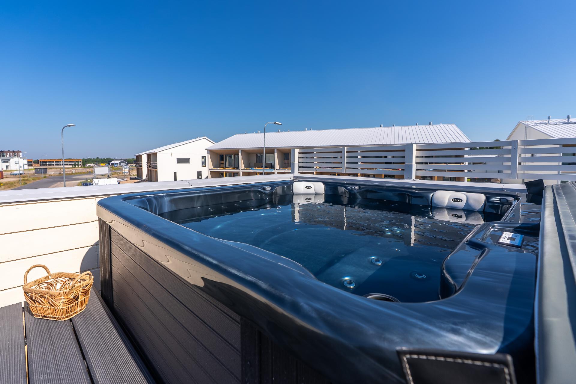 Purjelaivankaari 36, Pateniemenranta, Oulu