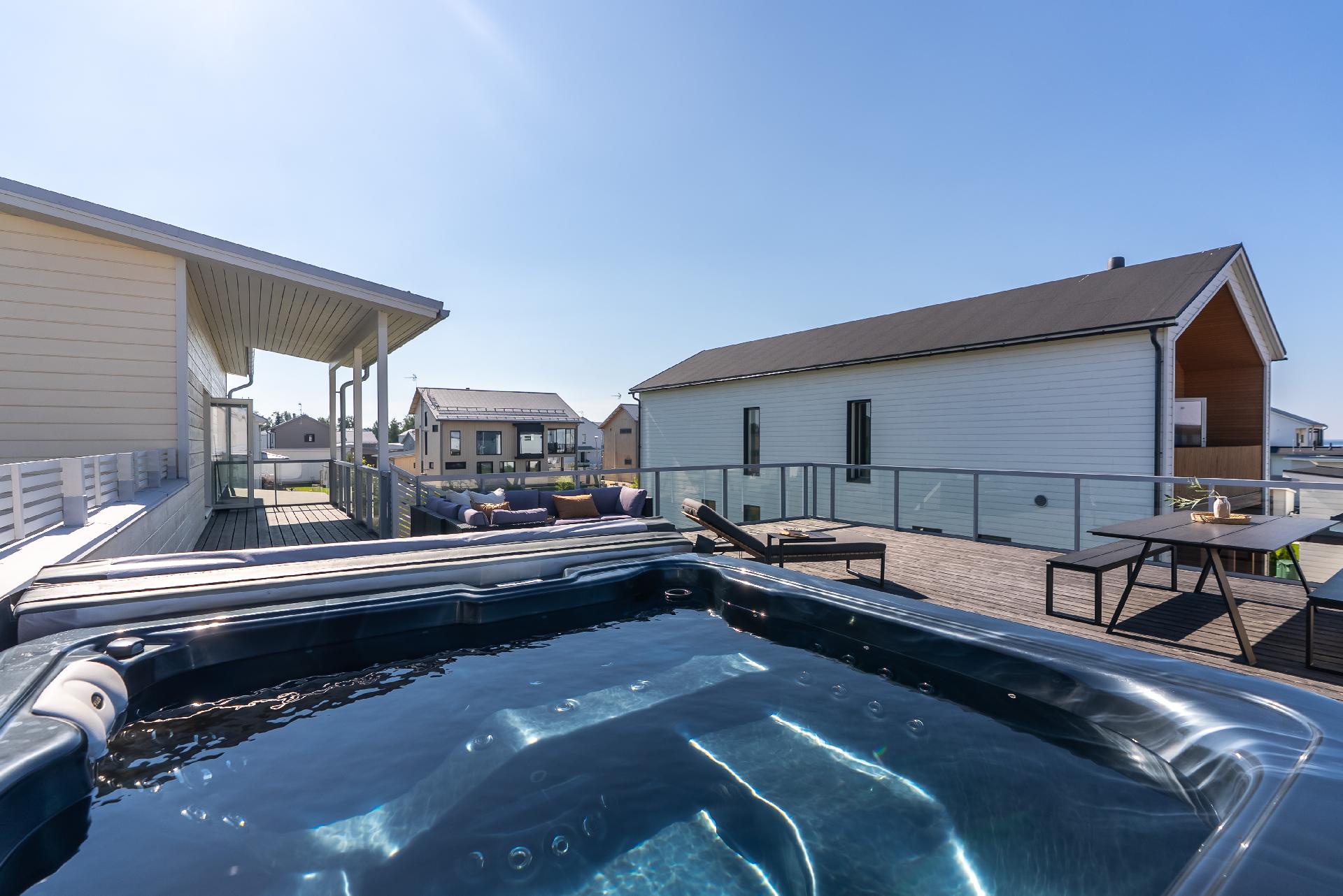 Purjelaivankaari 36, Pateniemenranta, Oulu