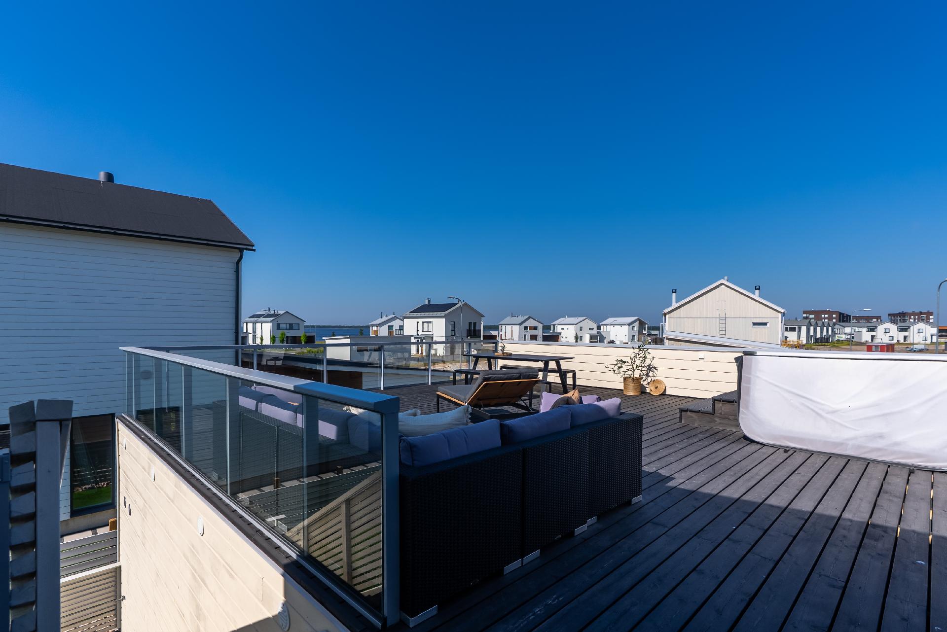 Purjelaivankaari 36, Pateniemenranta, Oulu