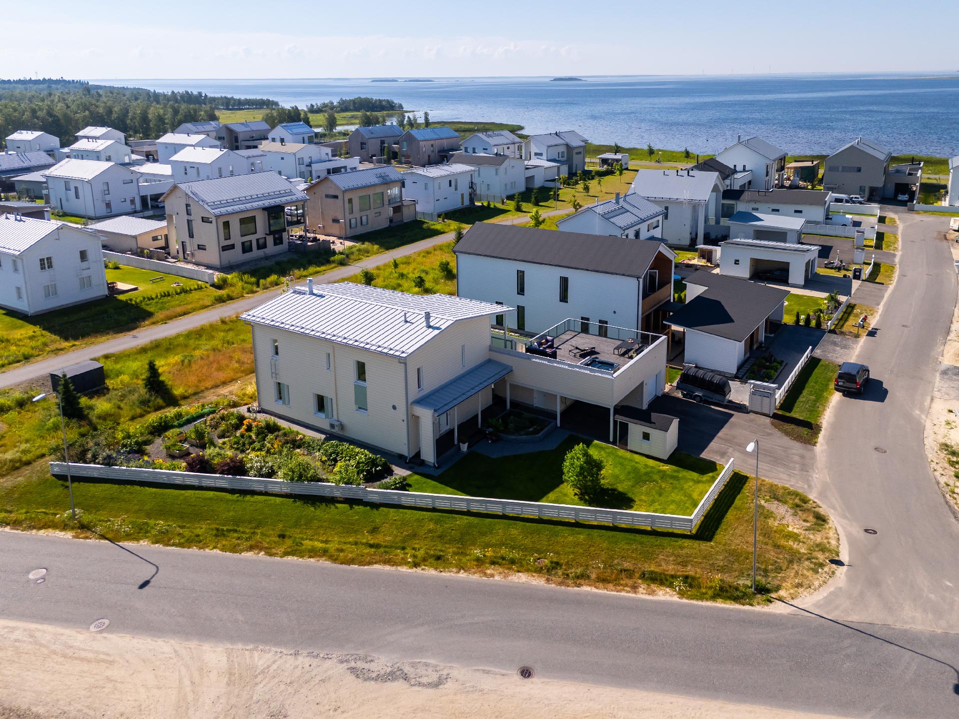 Purjelaivankaari 36, Pateniemenranta, Oulu