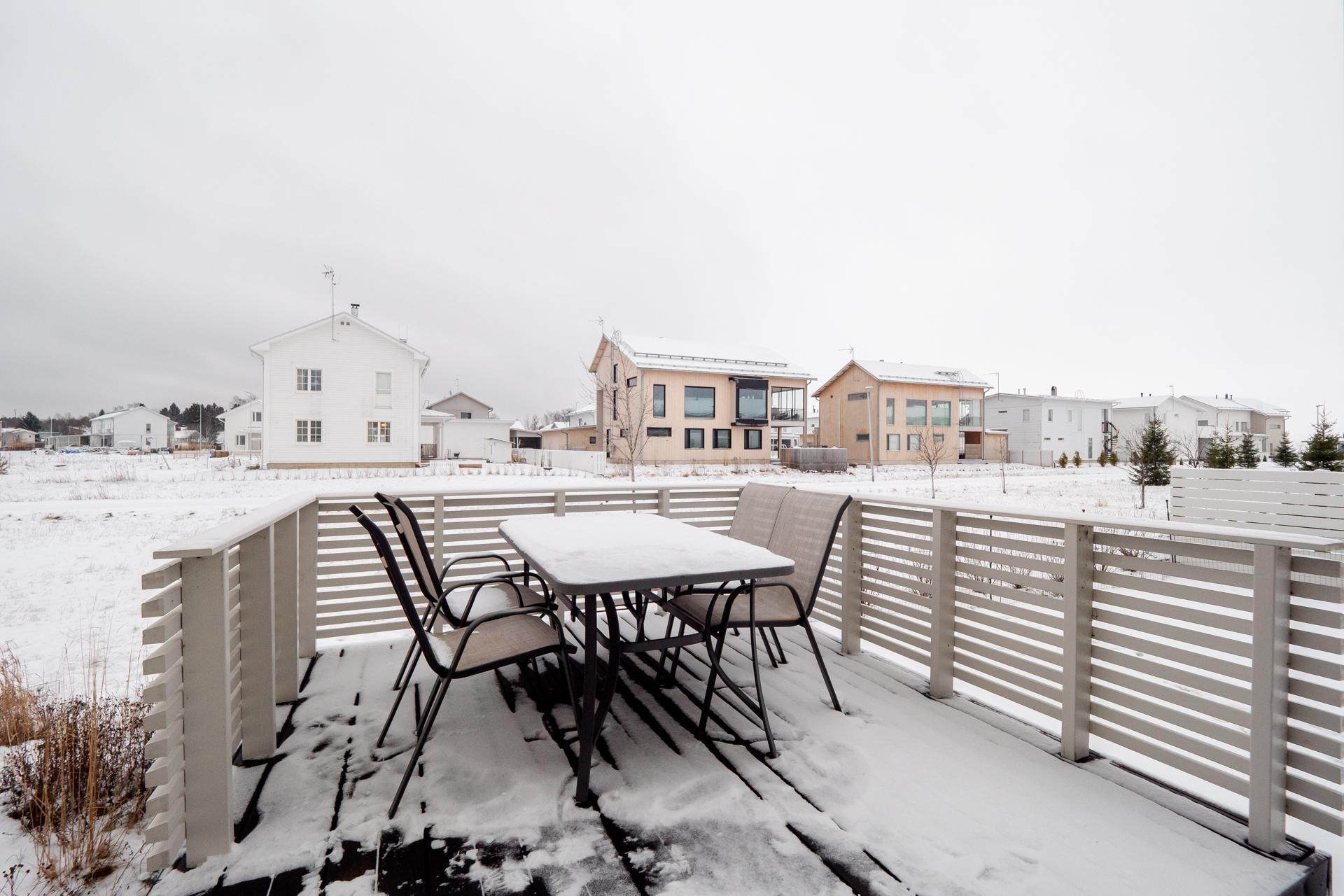 Purjelaivankaari 36, Pateniemenranta, Oulu