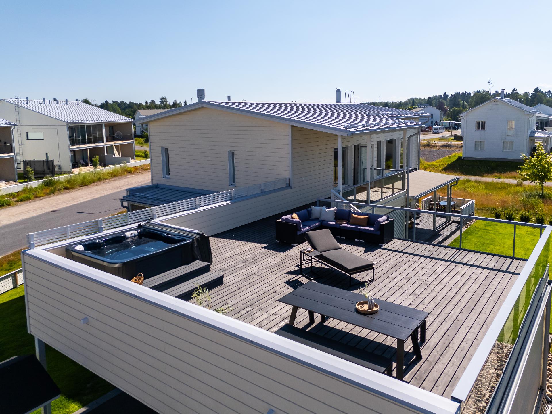 Purjelaivankaari 36, Pateniemenranta, Oulu