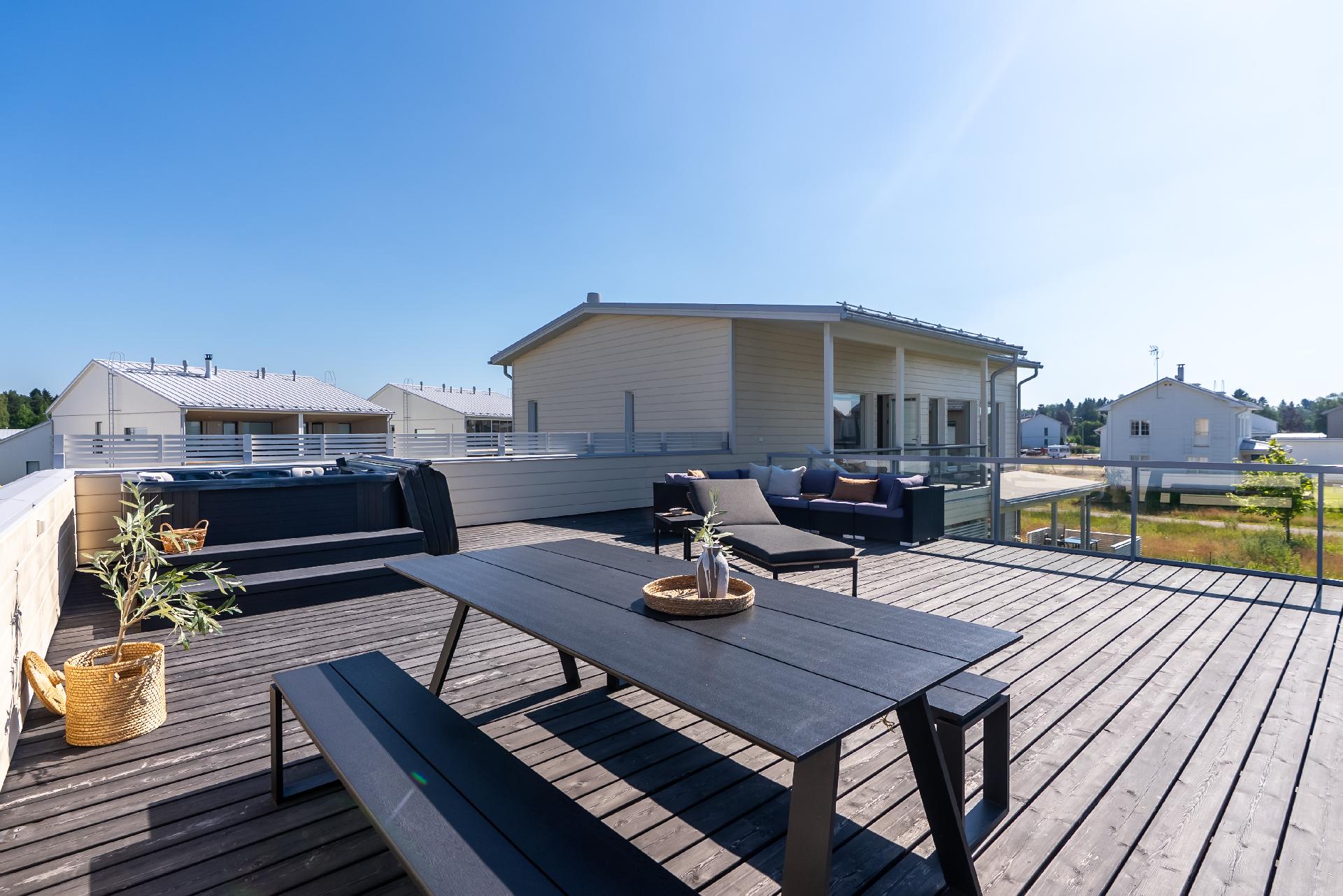 Purjelaivankaari 36, Pateniemenranta, Oulu