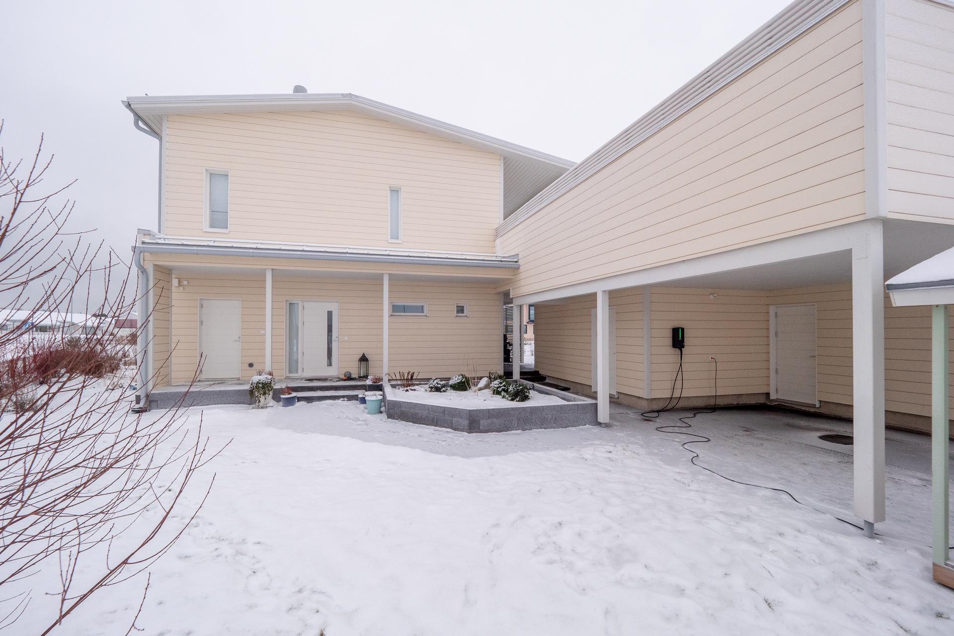 Purjelaivankaari 36, Pateniemenranta, Oulu