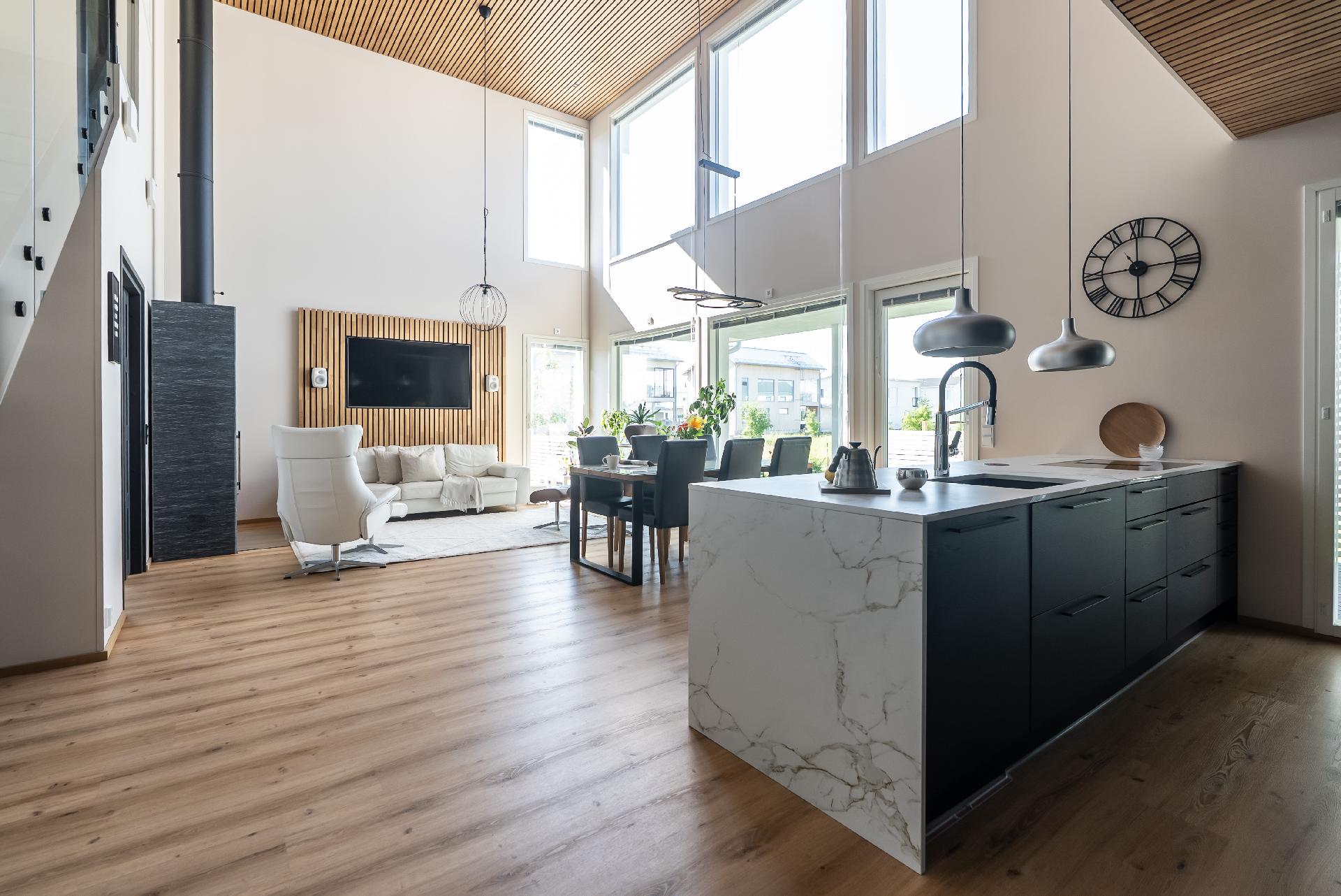 Purjelaivankaari 36, Pateniemenranta, Oulu