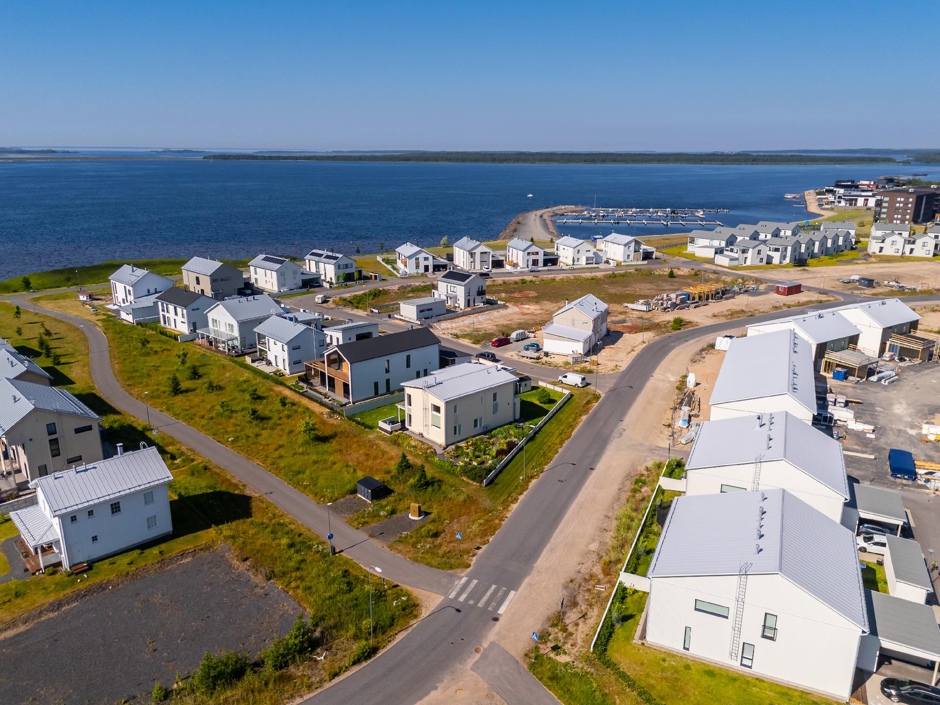 Purjelaivankaari 36, Pateniemenranta, Oulu