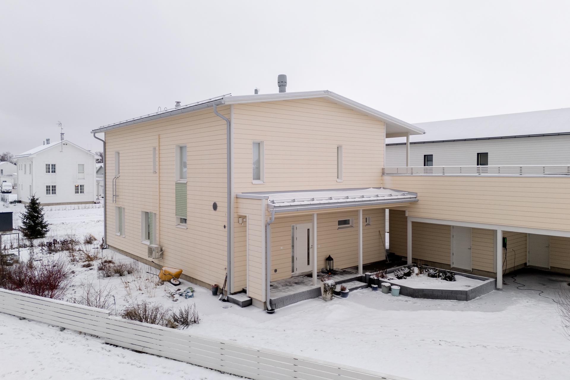 Purjelaivankaari 36, Pateniemenranta, Oulu