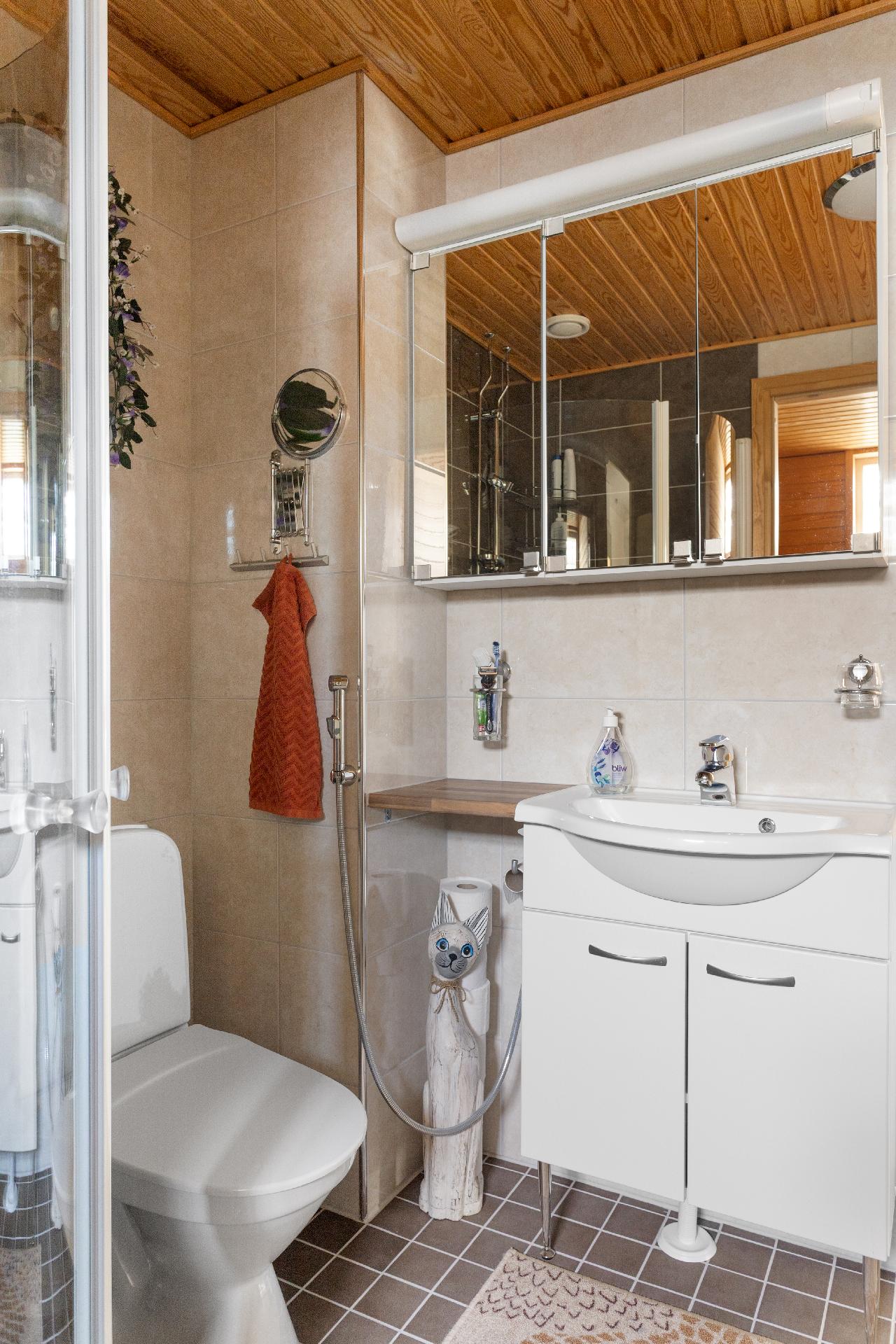 Marjoniementie 23, Keskusta, Kouvola