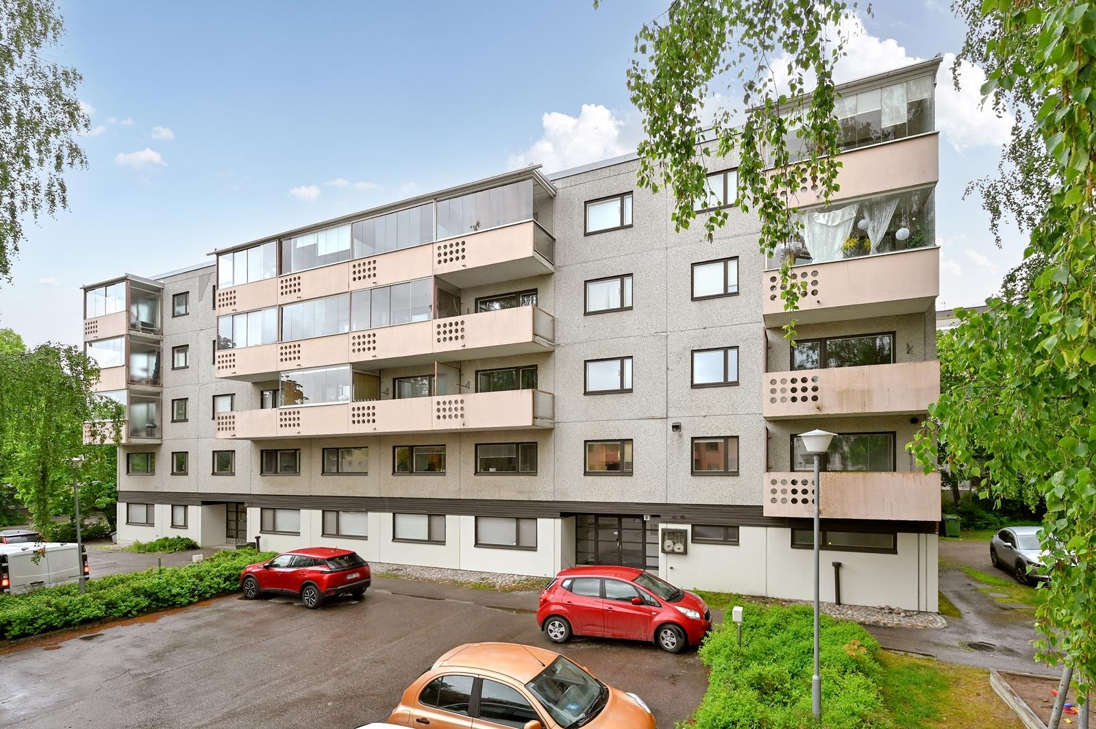 Mannilantie 13, Keskusta, Järvenpää