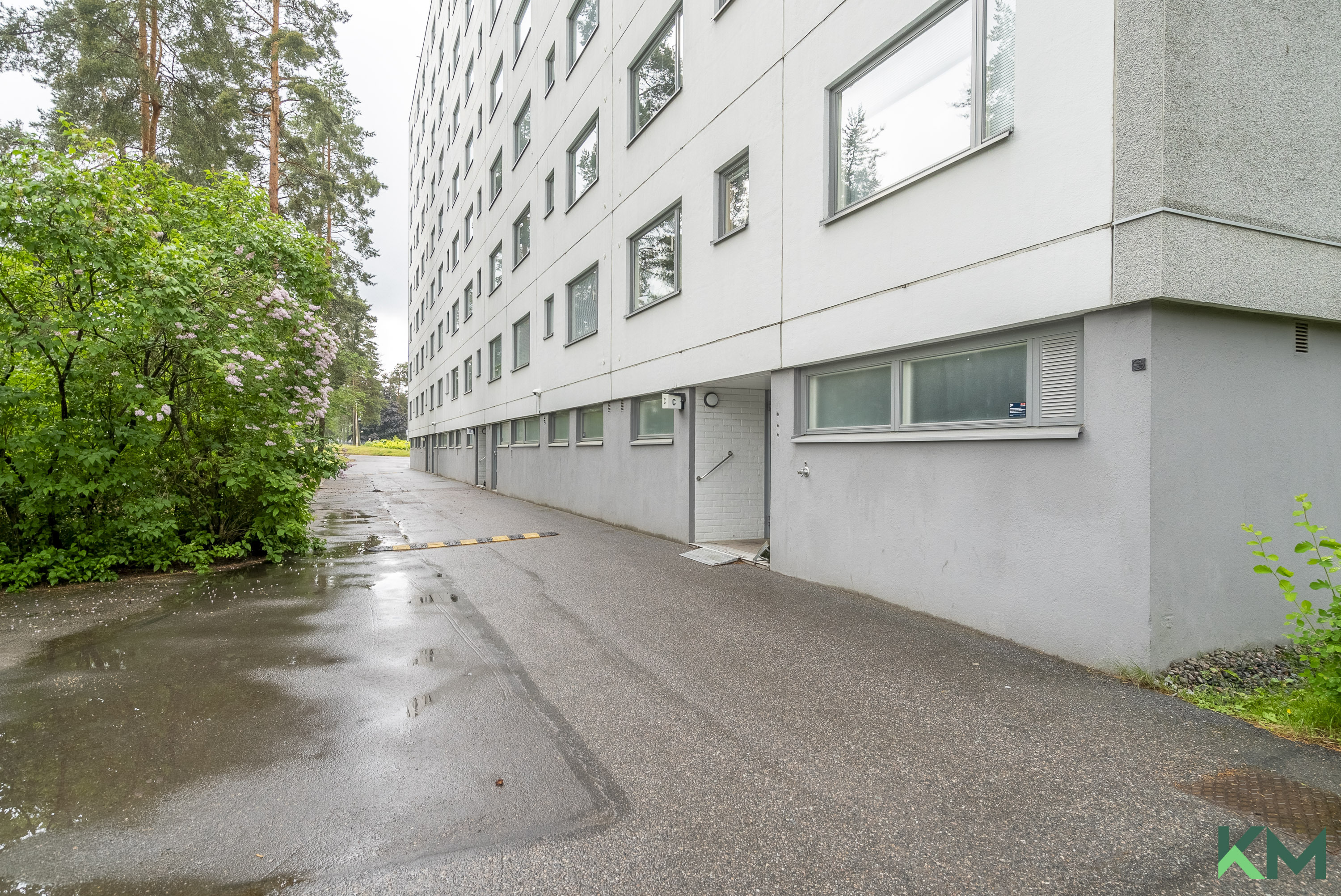 Kaarikuja 4, Kontula, Helsinki