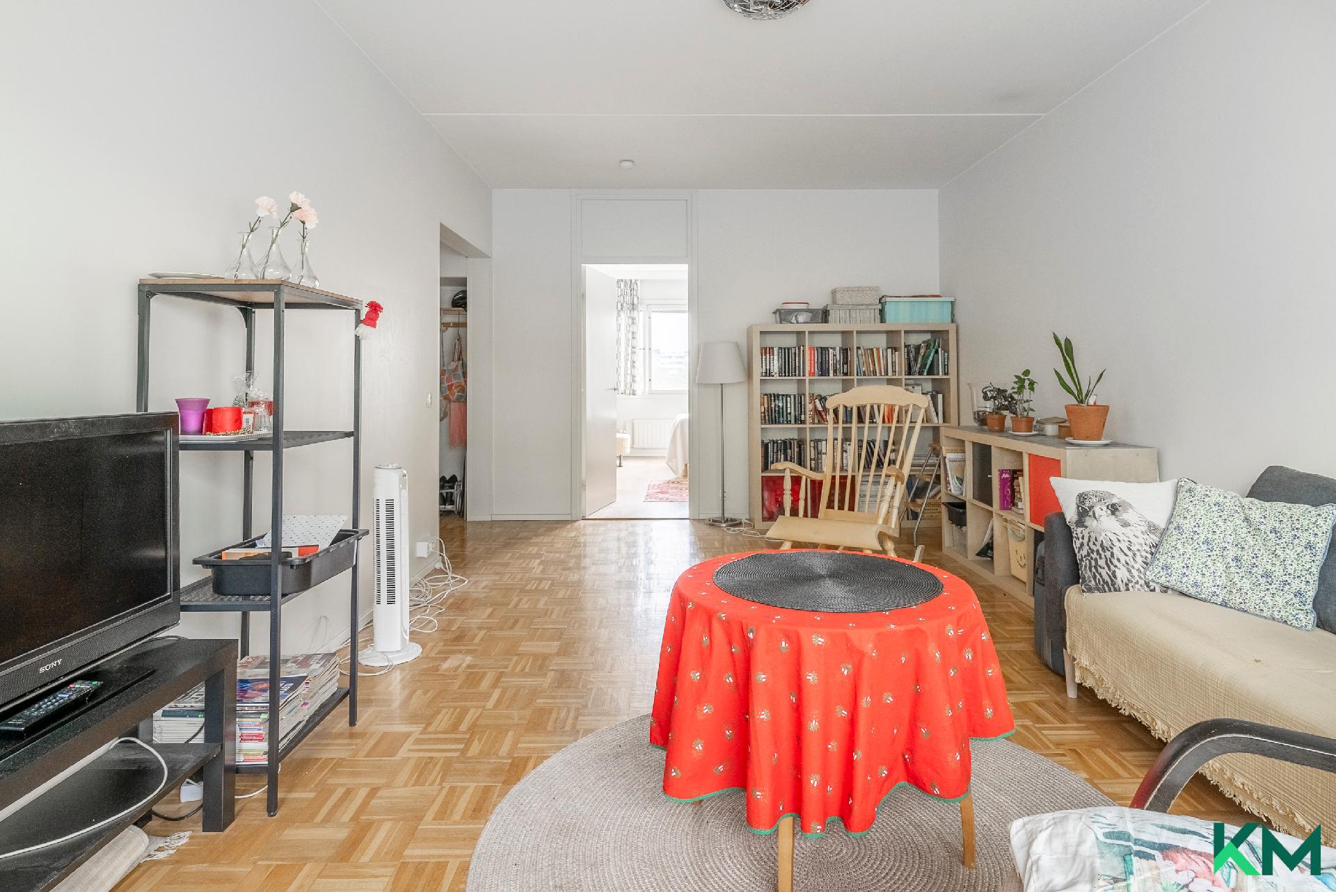 Kaarikuja 4, Kontula, Helsinki