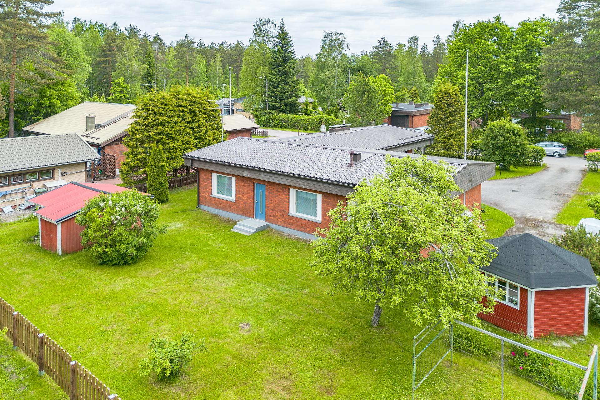 Hausjärvenkatu 34, Ahdenkallio, Hyvinkää