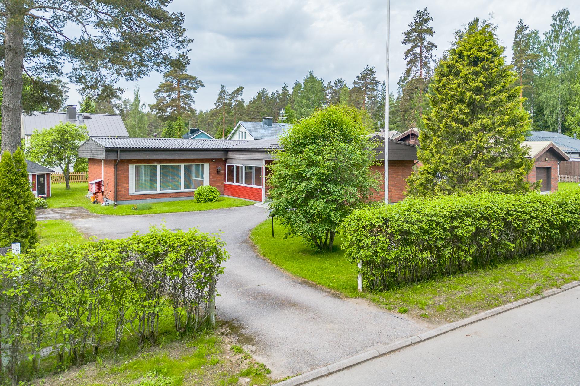 Hausjärvenkatu 34, Ahdenkallio, Hyvinkää