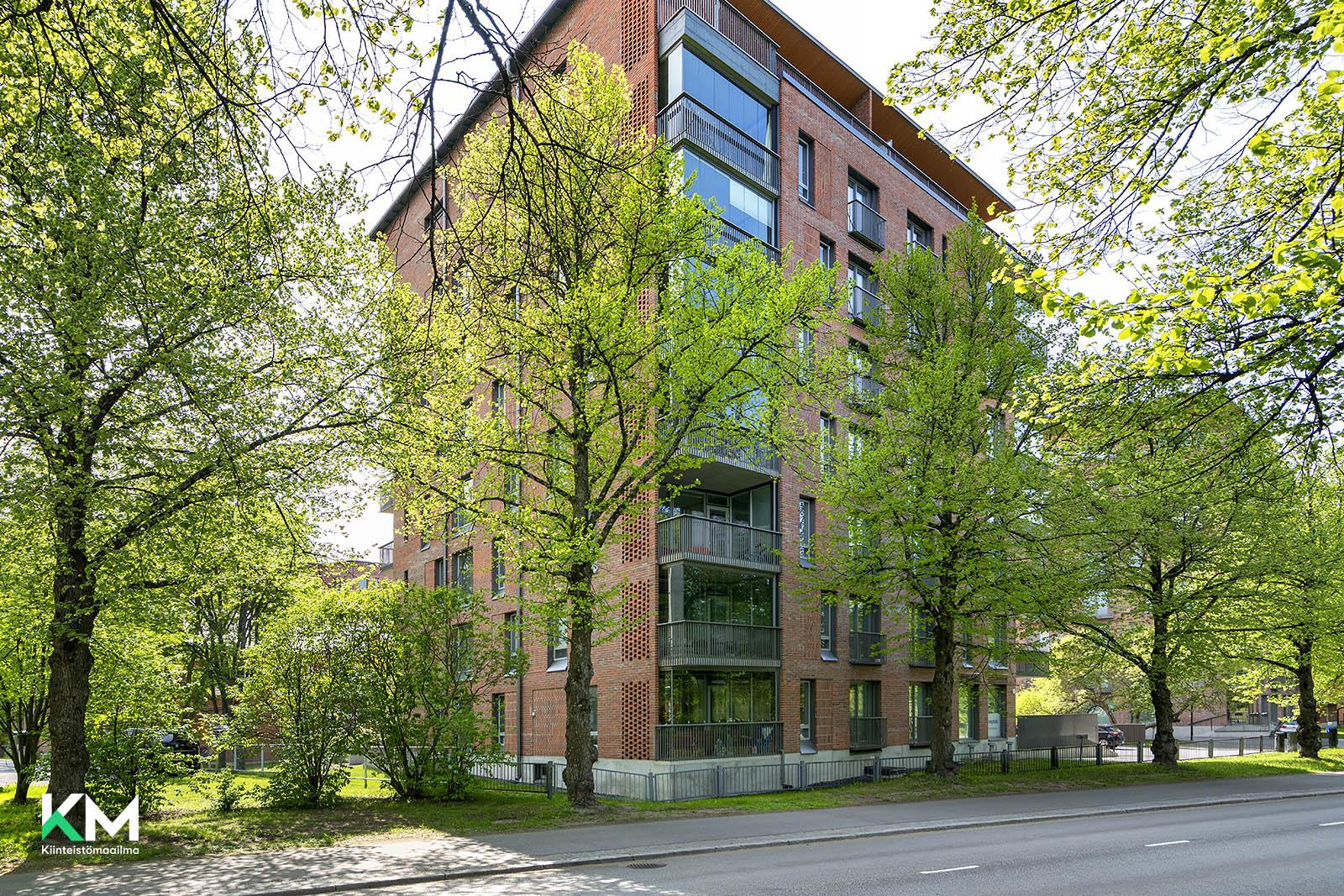 Kasarmintie 12, Keskusta, Oulu