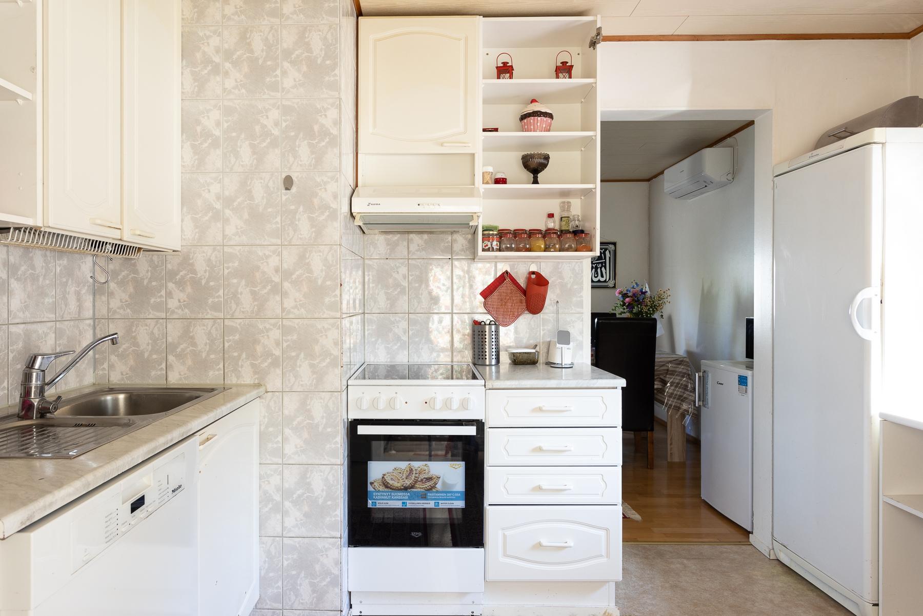 Asterintie 20, Simonkylä, Vantaa