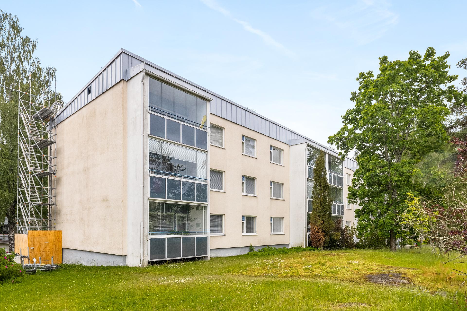 Laajavuorenrinne 5, Martinlaakso, Vantaa