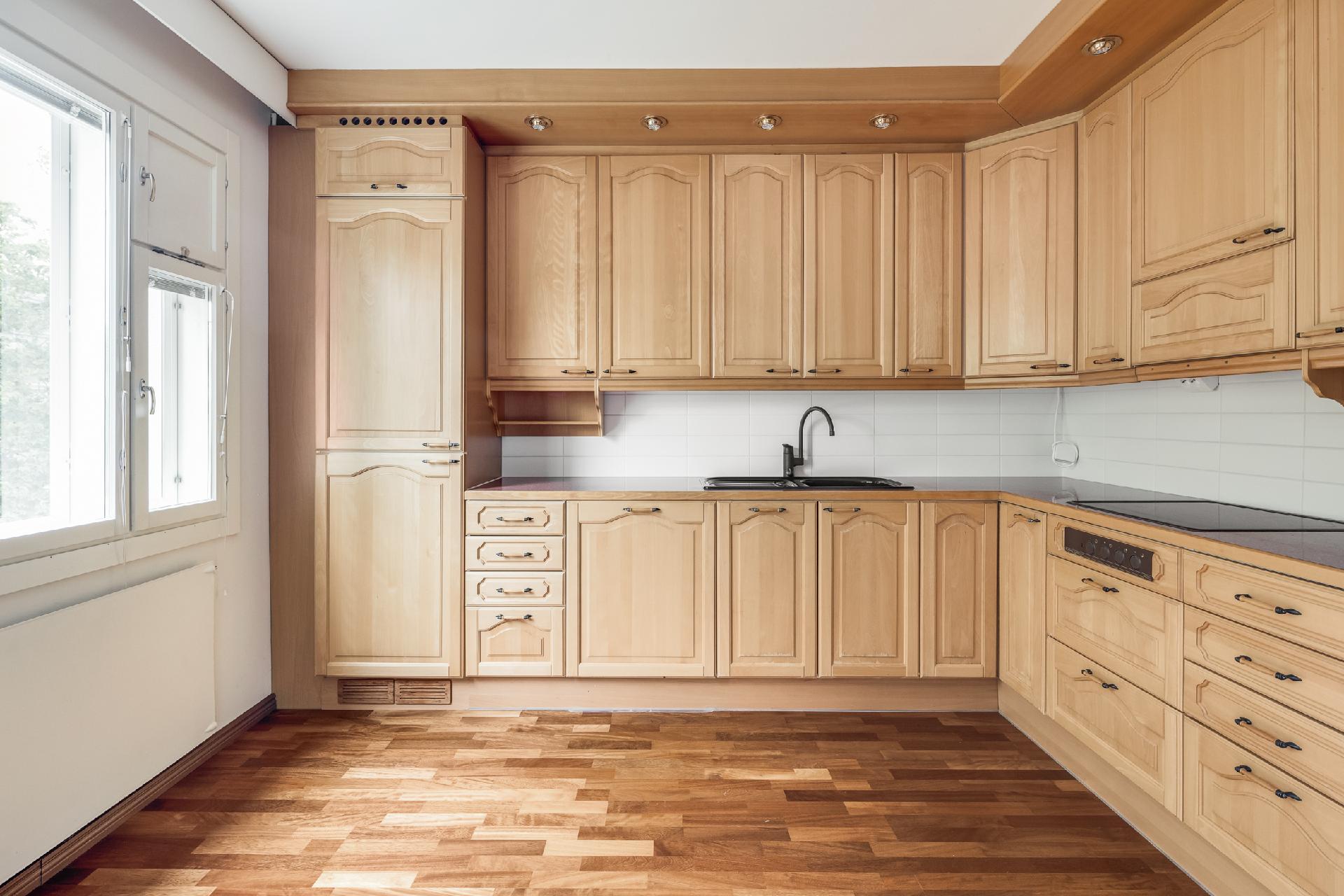 Laajavuorenrinne 5, Martinlaakso, Vantaa