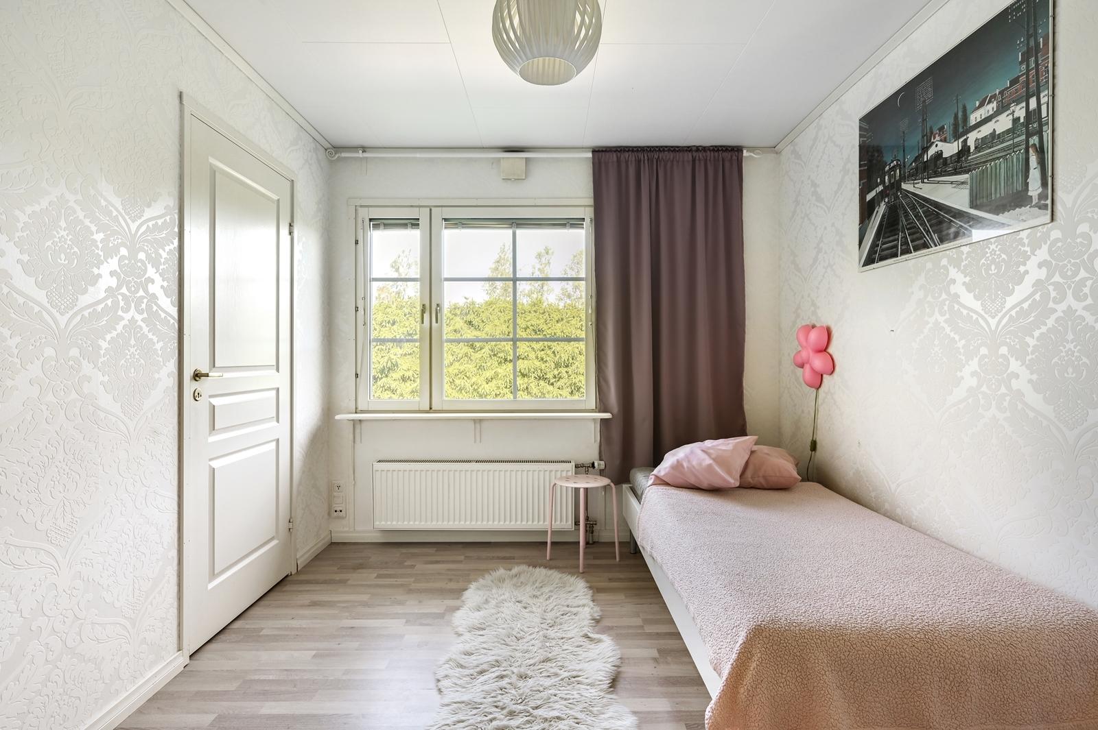 Iltatähdentie 1, Suutarila, Helsinki