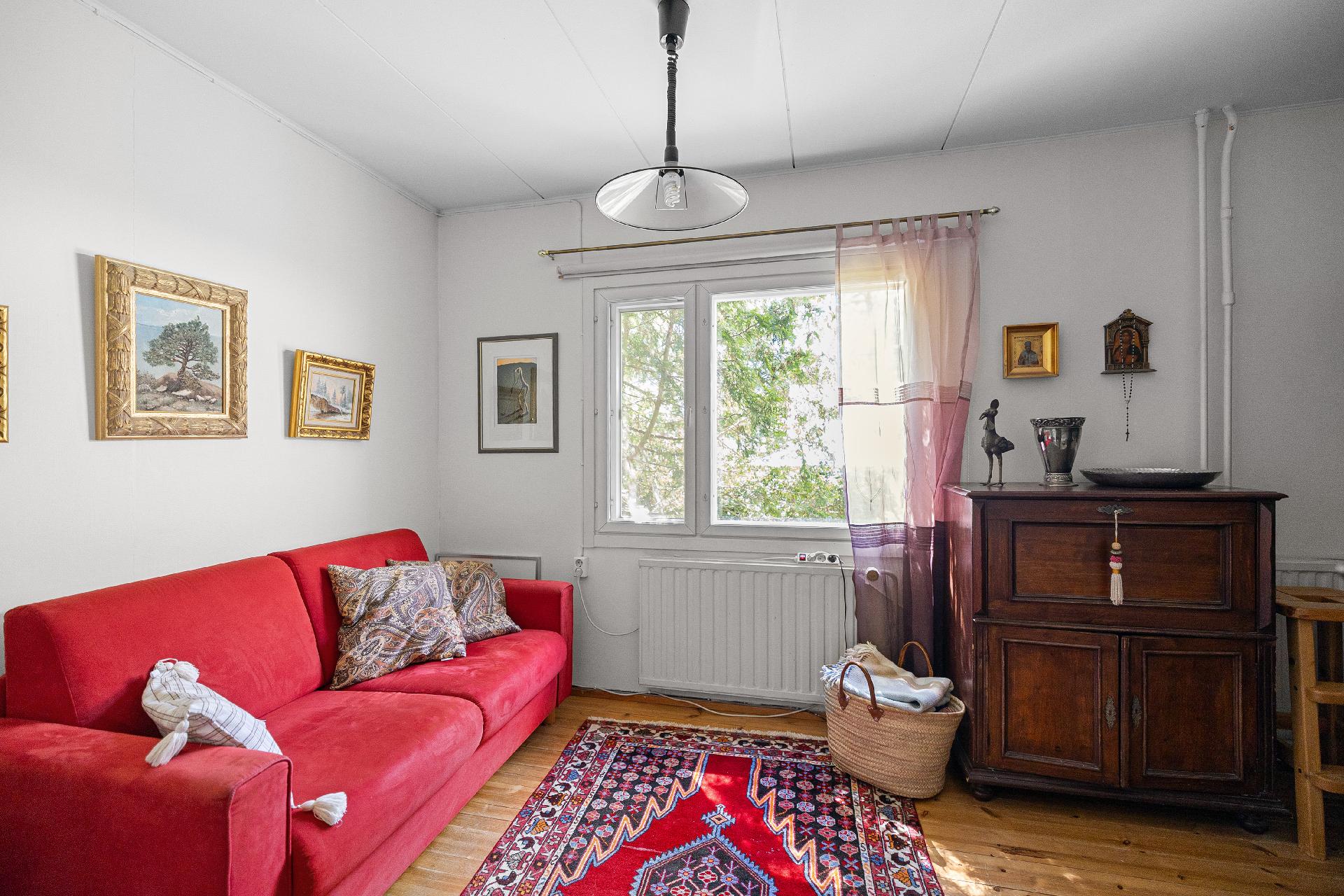 Vetehisentie 8, Kaleva, Kerava