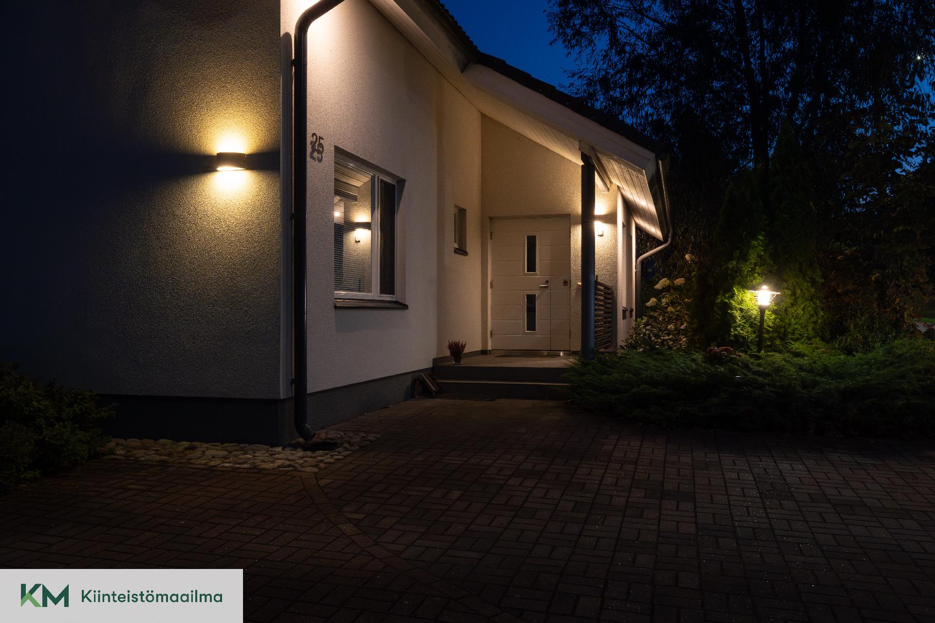 Reinolankatu 25, Karhula, Kotka