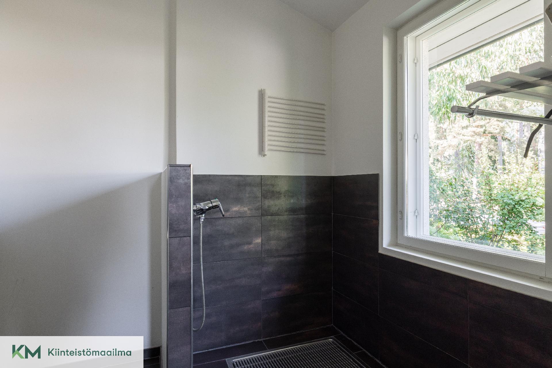 Reinolankatu 25, Karhula, Kotka