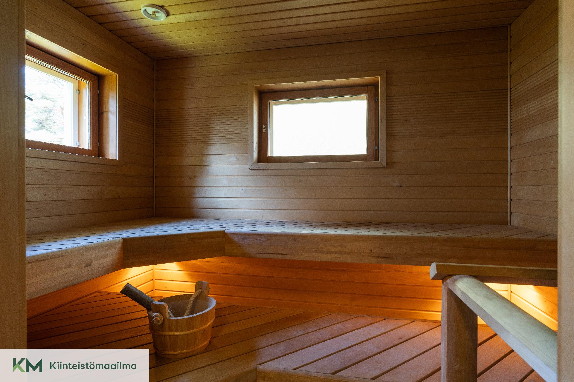 Reinolankatu 25, Karhula, Kotka