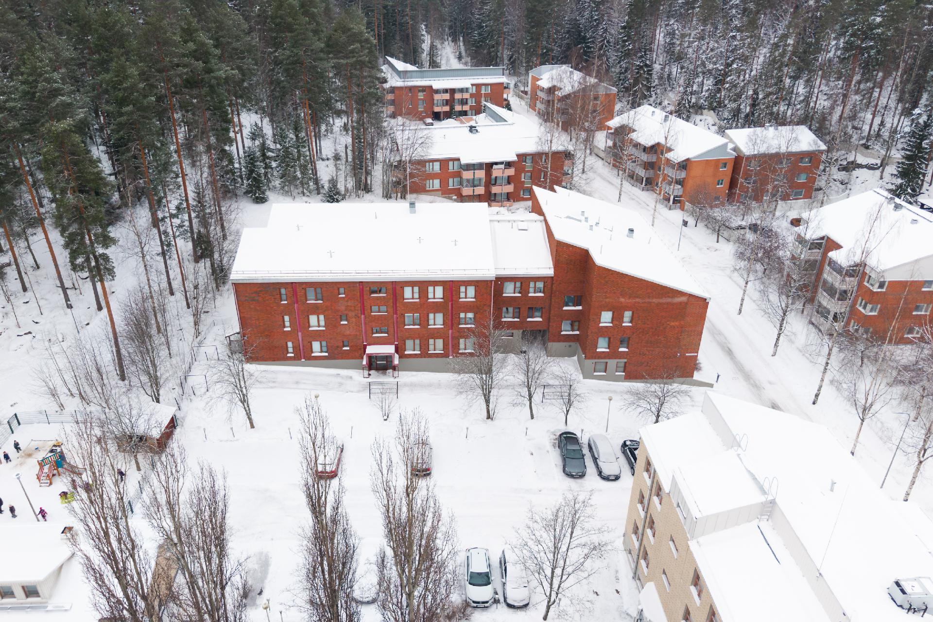 Kolmospesänkatu 3, Kuokkalankeskusta, Jyväskylä