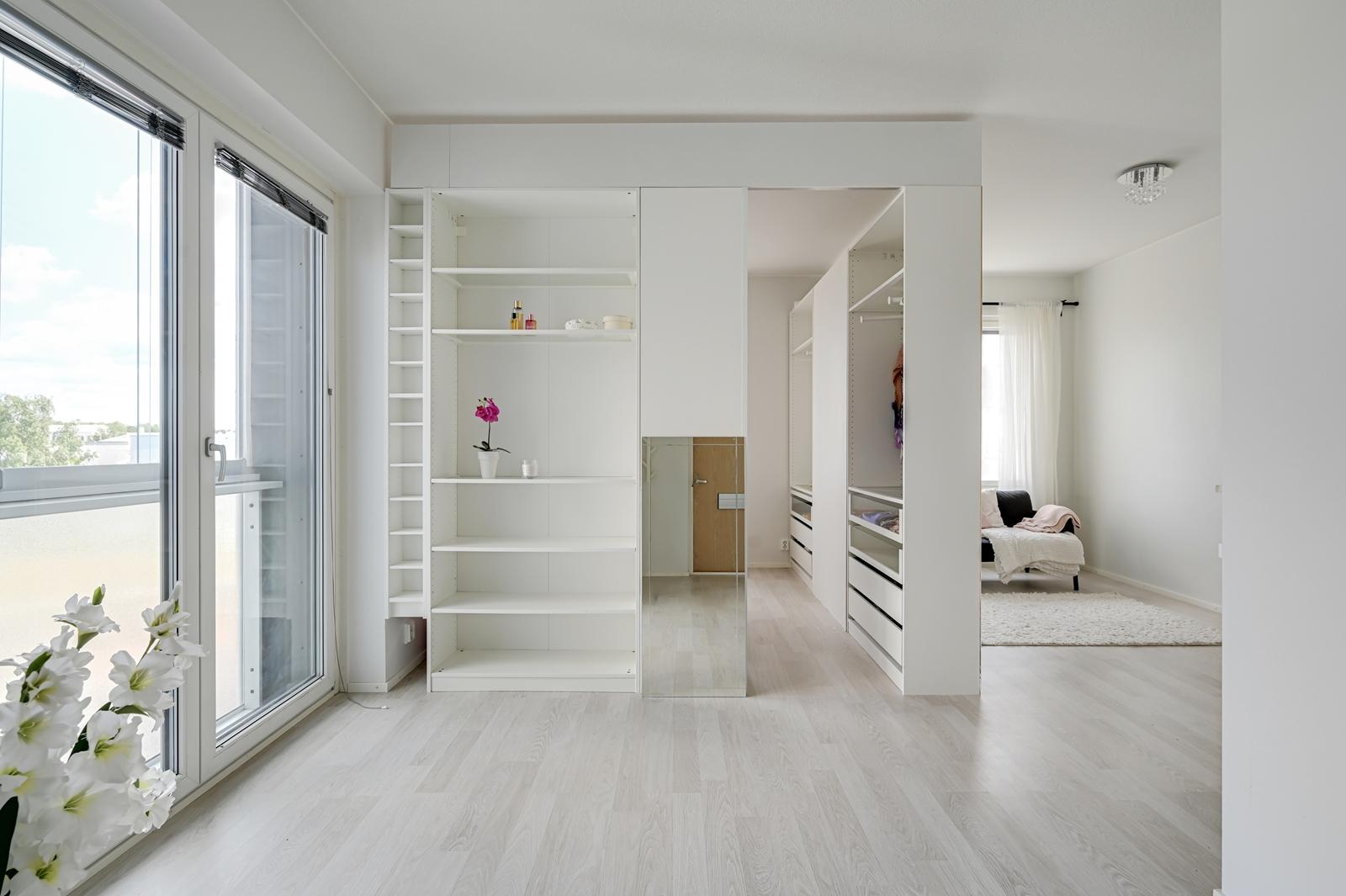 Pläsinpellonkuja 4, Siltamäki, Helsinki