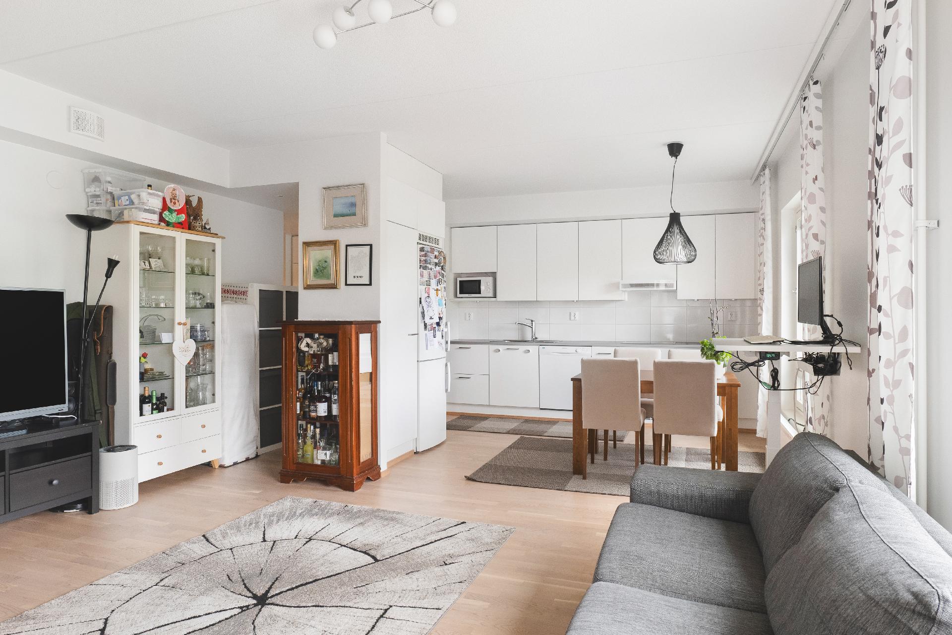 Juustenintie 2, Malminkartano, Helsinki