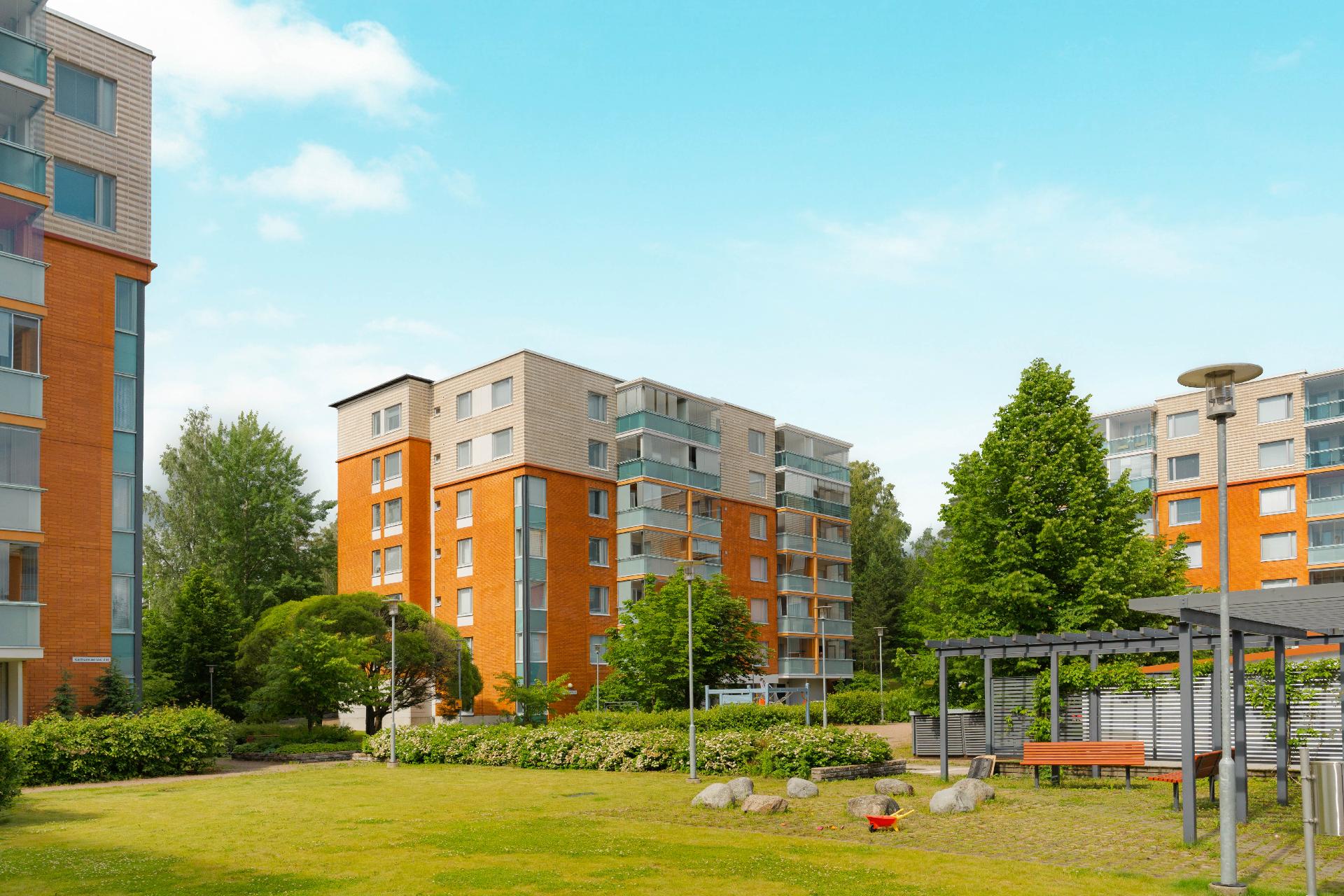 Karhunkierros 2, Pähkinärinne, Vantaa